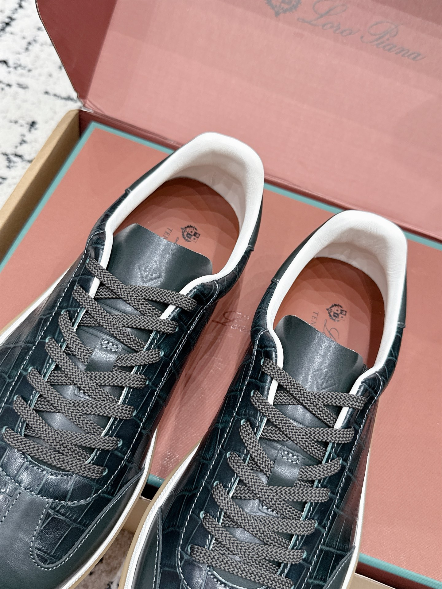 Loro Piana Sneakers