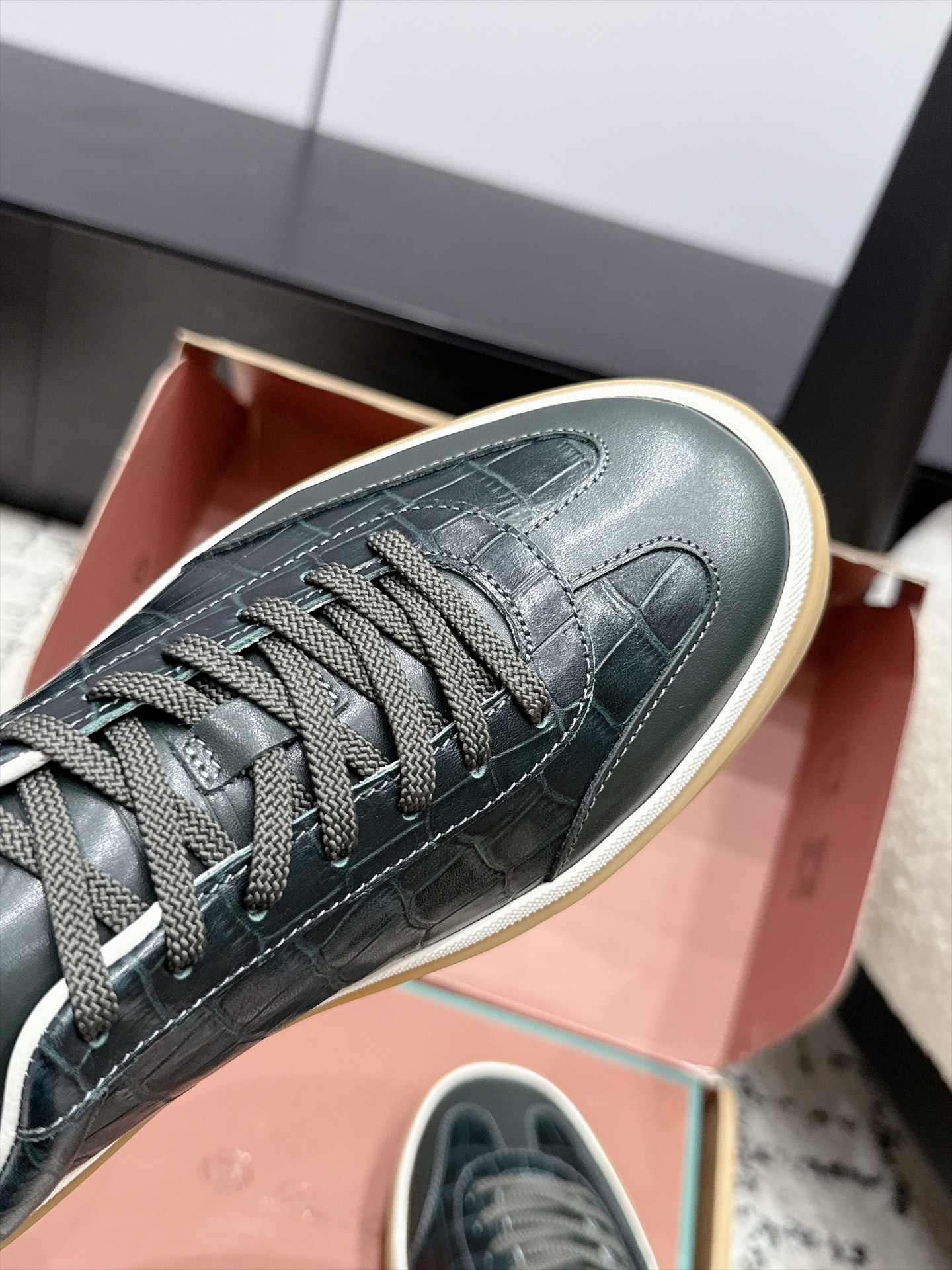 Loro Piana Sneakers