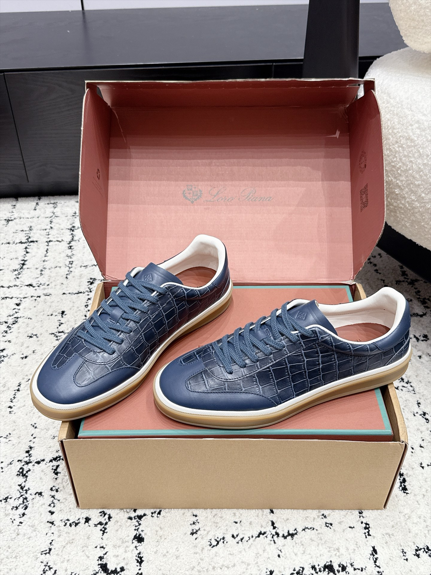 Loro Piana Sneakers