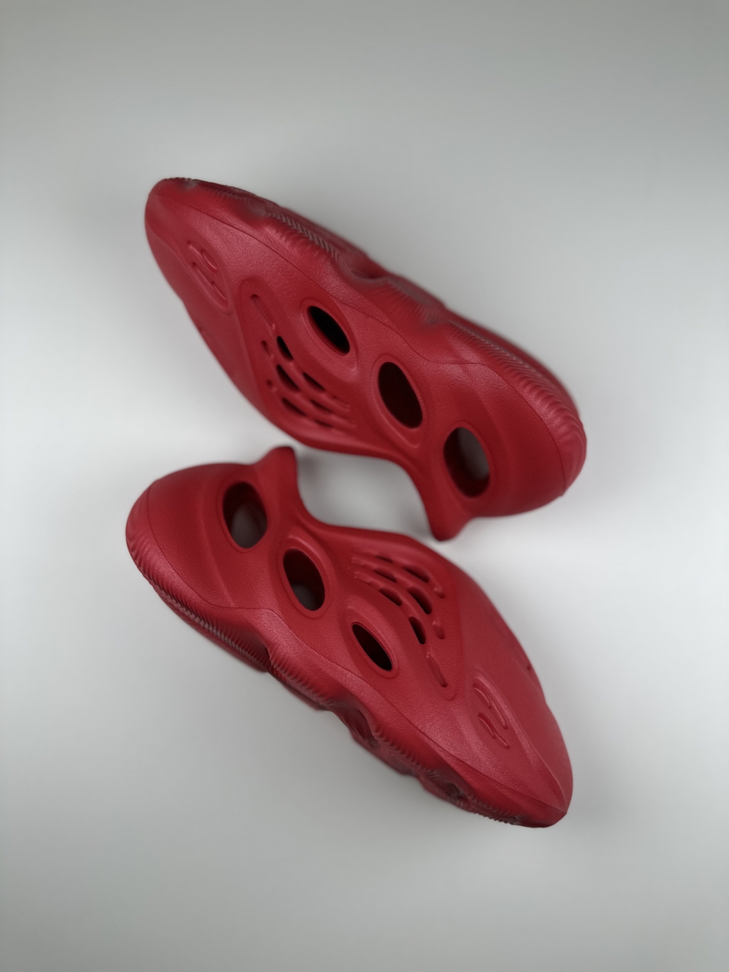 图片[6]-网红椰子新款儿童洞洞鞋男女宝宝包头凉鞋厚底透气休闲防滑沙滩鞋 尺码表！ US EUR 10码 28 11码 29 12码 31 13码 32 1码 33-选品中心