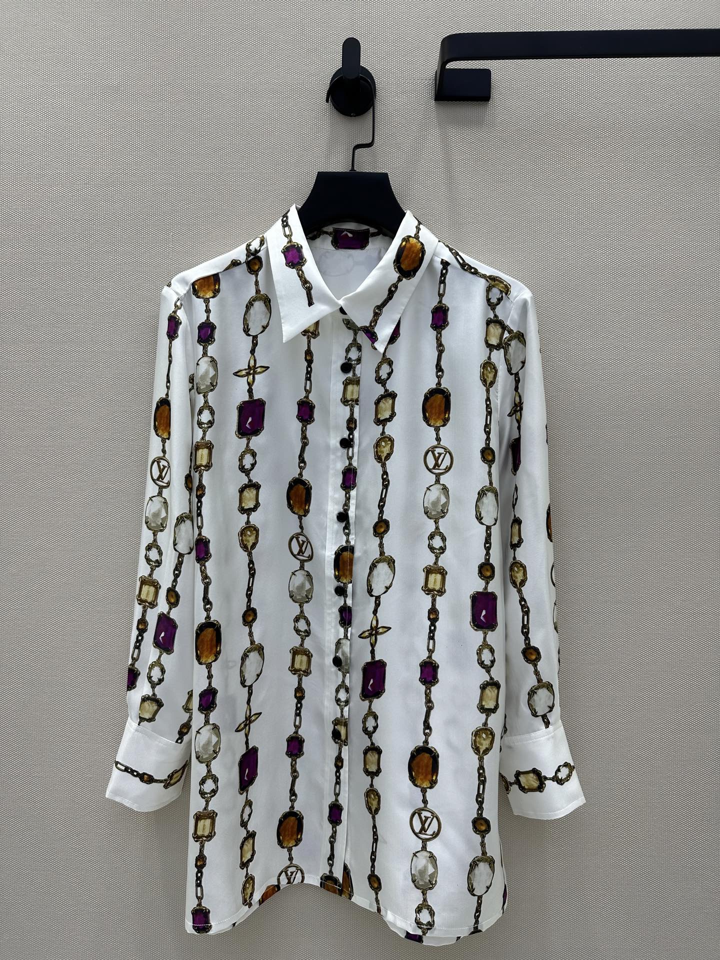 Original Zilong Monogram Silk Shirt with Jewel Chain – Classic Fashion Recommendation - 图片 1