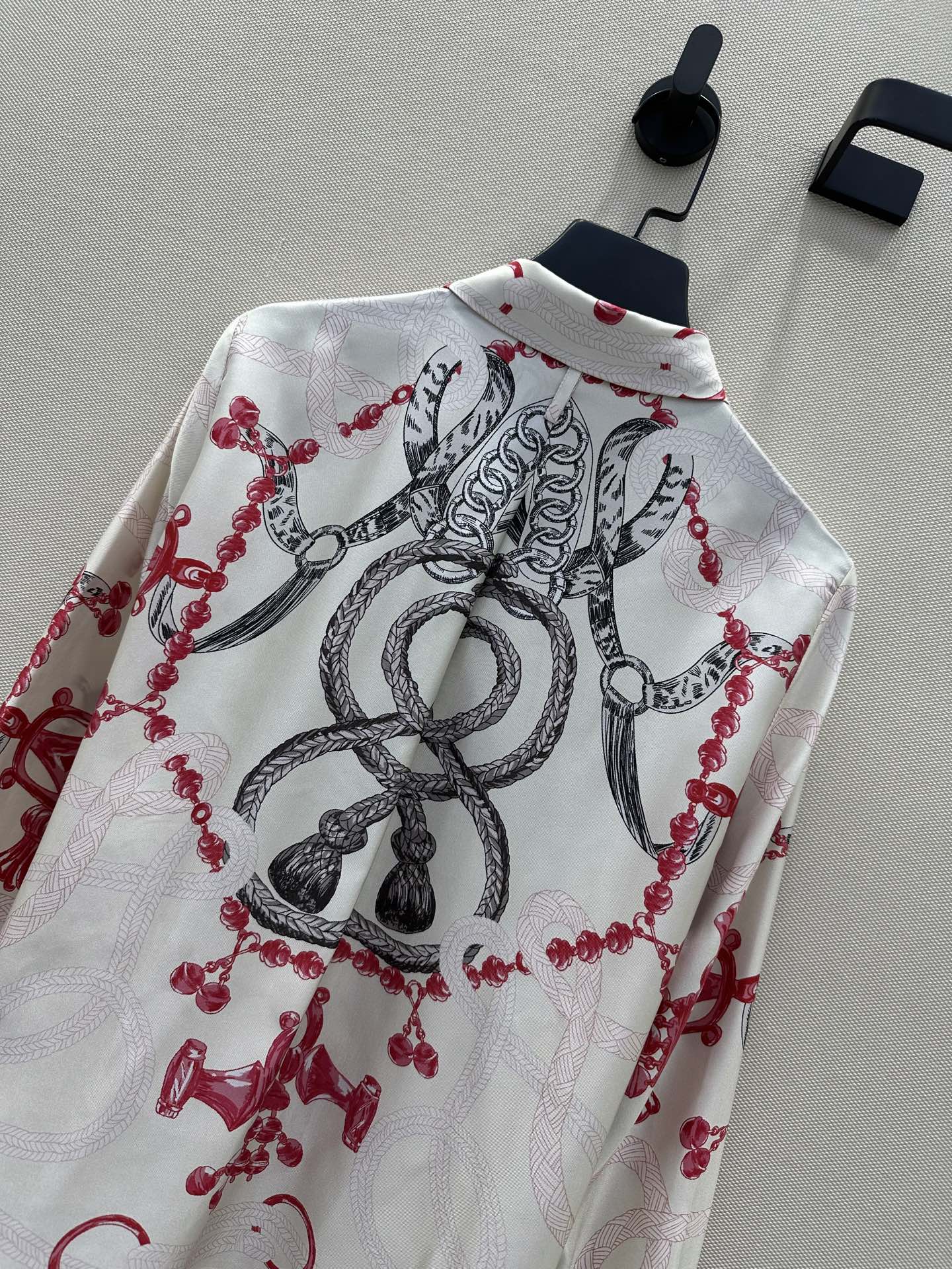 “High-Quality Palefroi Remix Silk Shirt in Original Women’s Suit Design” - 图片 7