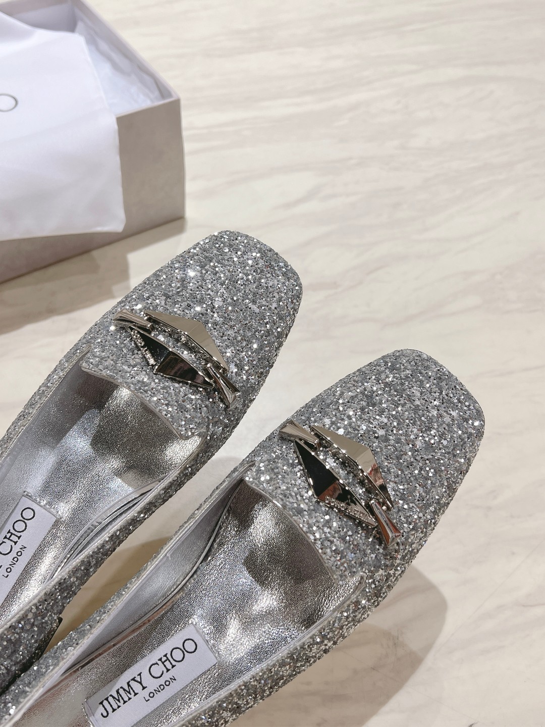 Jimmy Choo’s New Mary Jane Monopoly: Top P700 Collection Overview - 图片 8