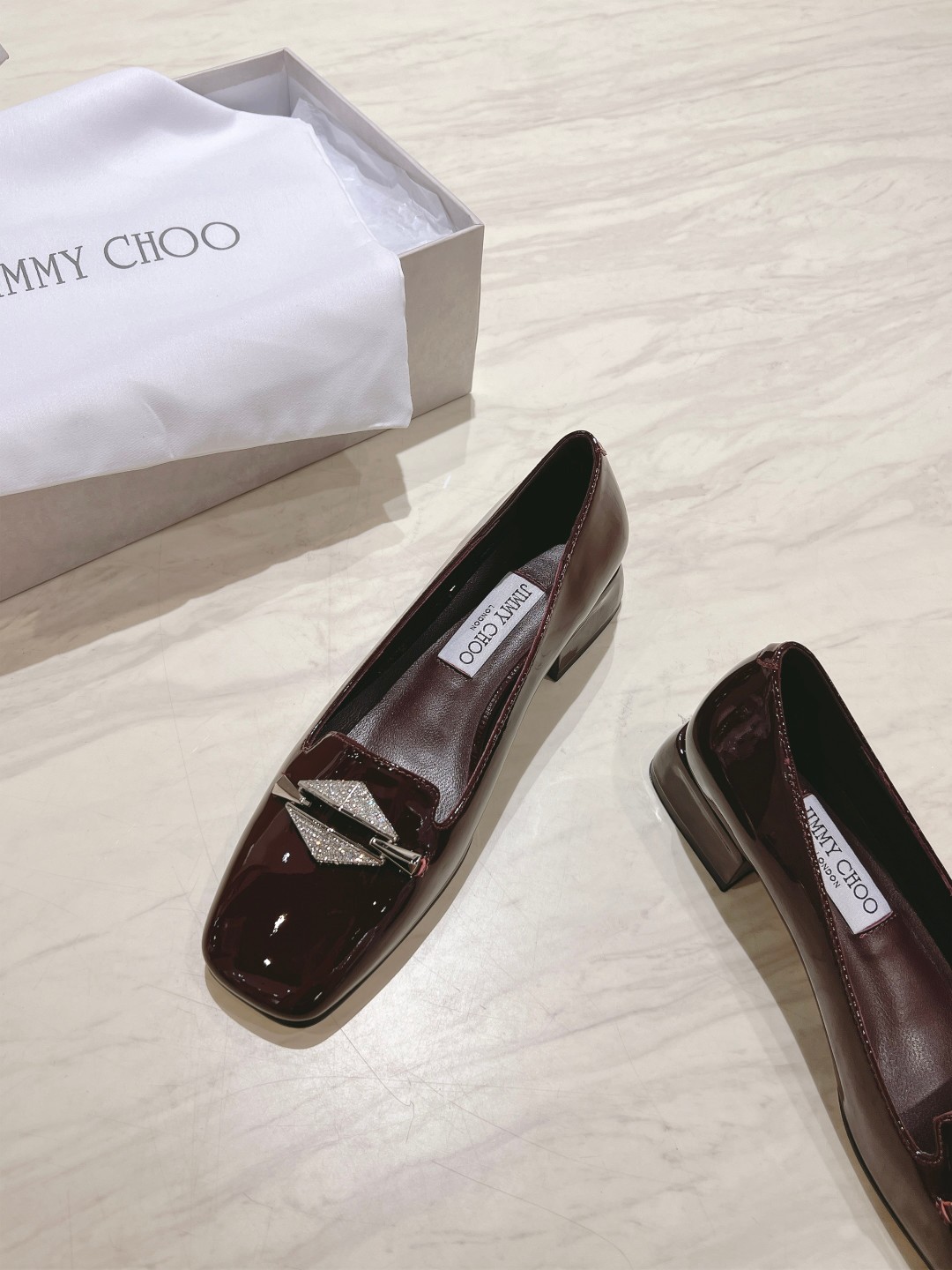 Jimmy Choo Mary Jane Monopoly: Top P700 Collection Overview - 图片 2