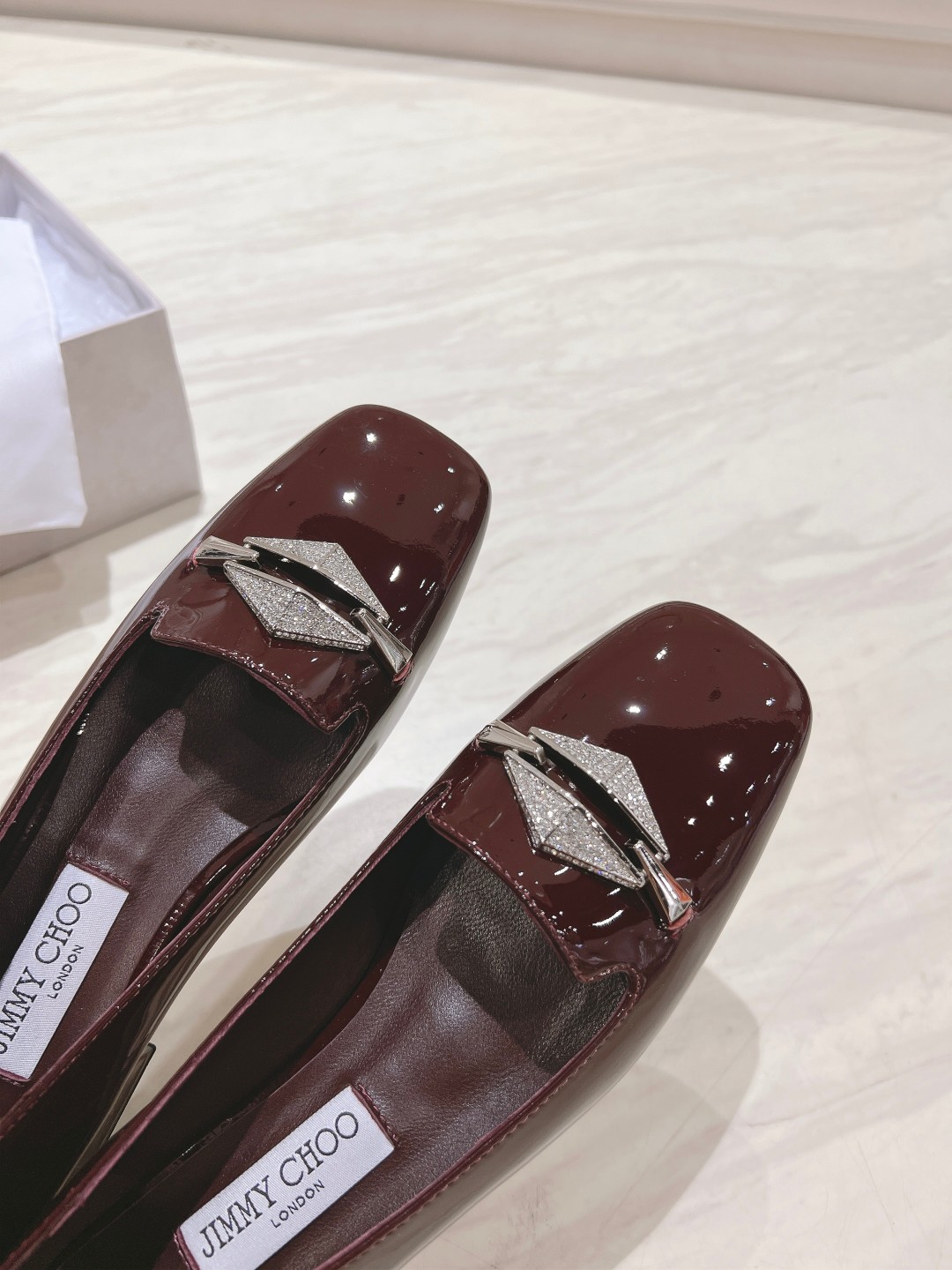 Jimmy Choo Mary Jane Monopoly: Top P700 Collection Overview - 图片 8