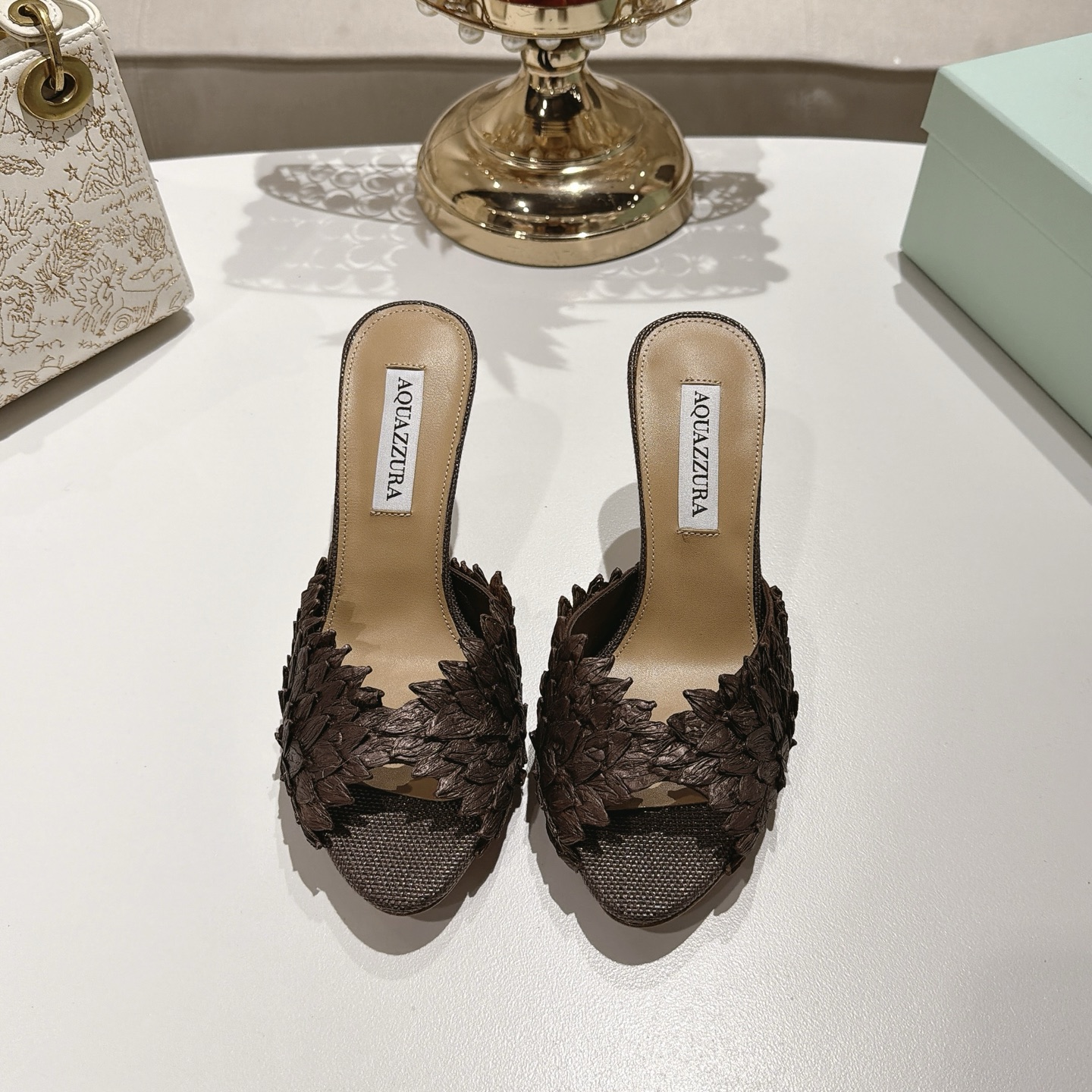 Nuevo color piña 🍍 Versión superior en stock La serie Rio Flirt de la marca italiana de zapatos de lujo ligero Aquazzu…