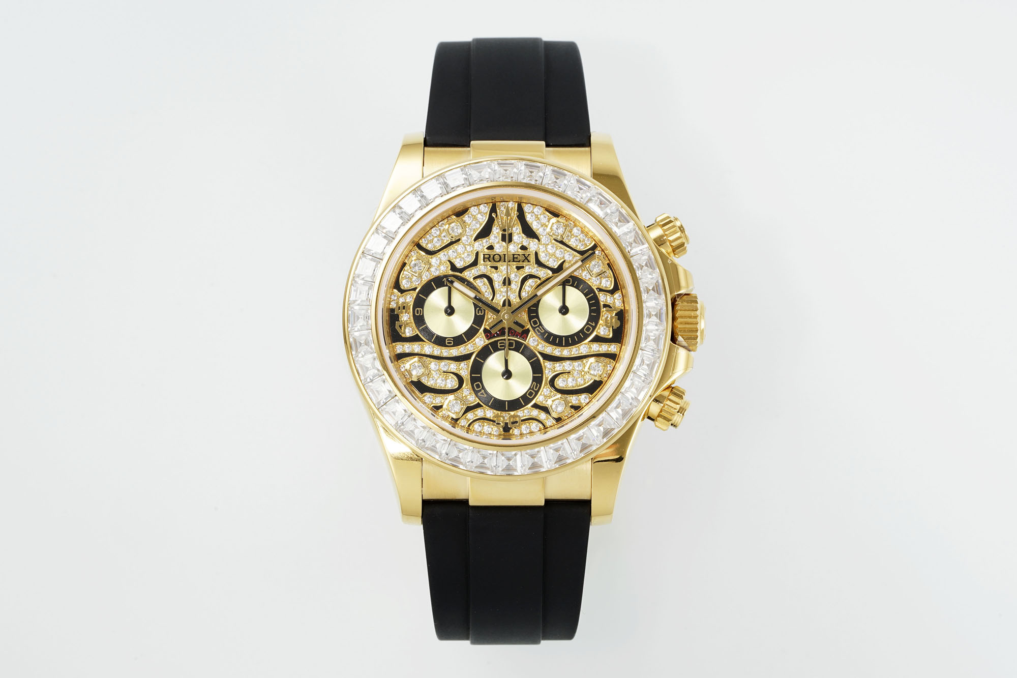 NO:641094,The new member of the M-hidden series, Eye of the Tiger, is equipped with a moissanite ring and a moissanite tiger diamond!  ,19860909M-隐藏系列新员 猛虎之眼 配置莫桑钻圈口,莫桑钻老虎迪！,,Watch