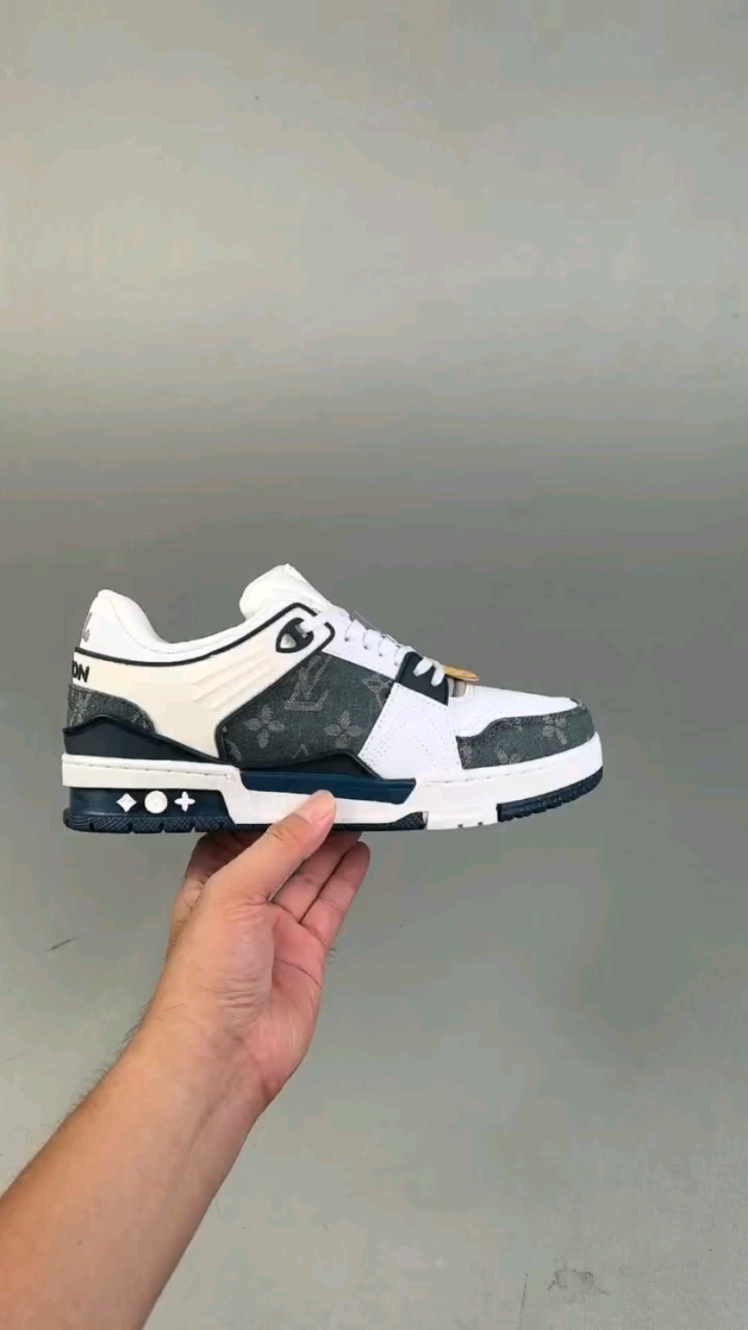 公司级✅全新LVLVLV Trainer Sneaker Low休闲运动文化百搭板鞋 ID:HL171400916 Size:40～451