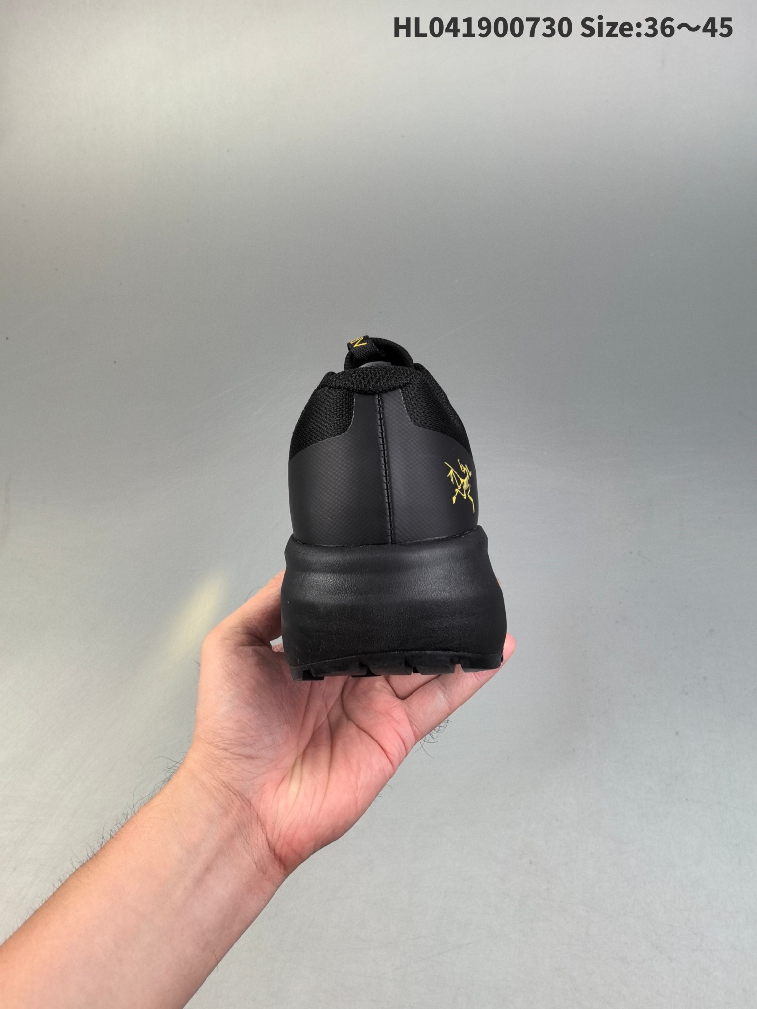 💰190
始祖鸟BORA2 MID 18718-1覆盖透气男越野跑鞋 官方同步上架适合技术路线单日徒步穿着也可以一脚蹬穿法 aeriosflgtx鞋受到长途野外跑步鞋的启发 适合在变化的地形上进行快速轻快的徒步旅行穿着,舒适而有支撑性,使您充满信心。该设计与脚部融为一体,可最大限度地减少摩擦,gore-tex保护膜网砂,采用gore隐形适体(invisiblefit)技术,更轻薄舒适。敏捷、稳定和技术路线上的自信源于vibram® megagrip外底、压缩eva内底以及一体的tpu。重量约:275g技术特点透气轻量耐磨鞋子鞋外底结构vibram®megagripM橡胶化合材料耐用柔软鞋子结构tpu鞋头可防磨损压缩eva泡沫内底以及一体的tpu铁芯提高了灵活性和稳定性,使您充满信心鞋子衬垫结构4mm厚ortholiteM3d模制插片材料gore-tex薄膜tpu高耐磨保护膜cordura®
编码:HL041900730 Size:36~45