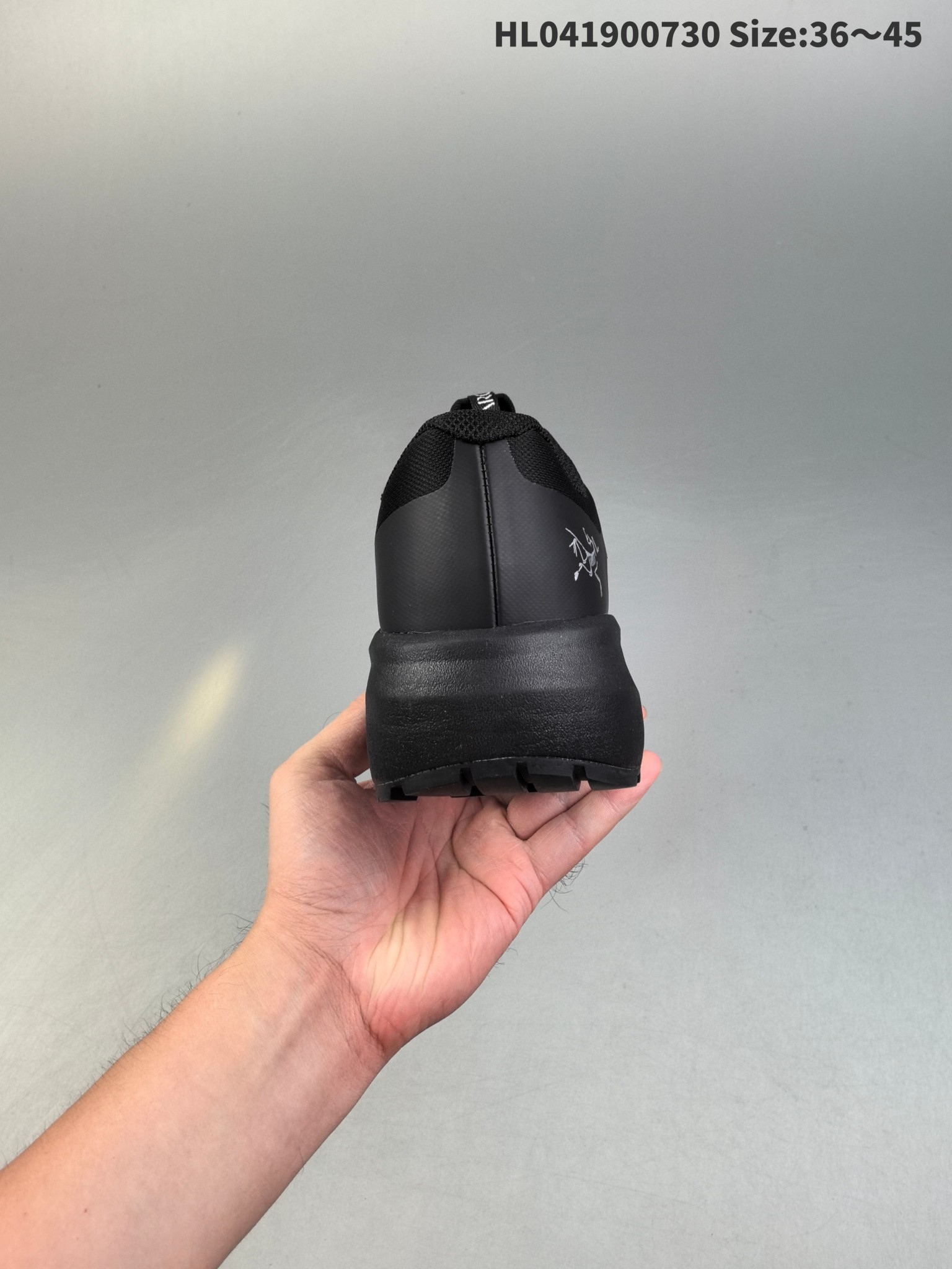 💰190
始祖鸟BORA2 MID 18718-1覆盖透气男越野跑鞋 官方同步上架适合技术路线单日徒步穿着也可以一脚蹬穿法 aeriosflgtx鞋受到长途野外跑步鞋的启发 适合在变化的地形上进行快速轻快的徒步旅行穿着,舒适而有支撑性,使您充满信心。该设计与脚部融为一体,可最大限度地减少摩擦,gore-tex保护膜网砂,采用gore隐形适体(invisiblefit)技术,更轻薄舒适。敏捷、稳定和技术路线上的自信源于vibram® megagrip外底、压缩eva内底以及一体的tpu。重量约:275g技术特点透气轻量耐磨鞋子鞋外底结构vibram®megagripM橡胶化合材料耐用柔软鞋子结构tpu鞋头可防磨损压缩eva泡沫内底以及一体的tpu铁芯提高了灵活性和稳定性,使您充满信心鞋子衬垫结构4mm厚ortholiteM3d模制插片材料gore-tex薄膜tpu高耐磨保护膜cordura®
编码:HL041900730 Size:36~45