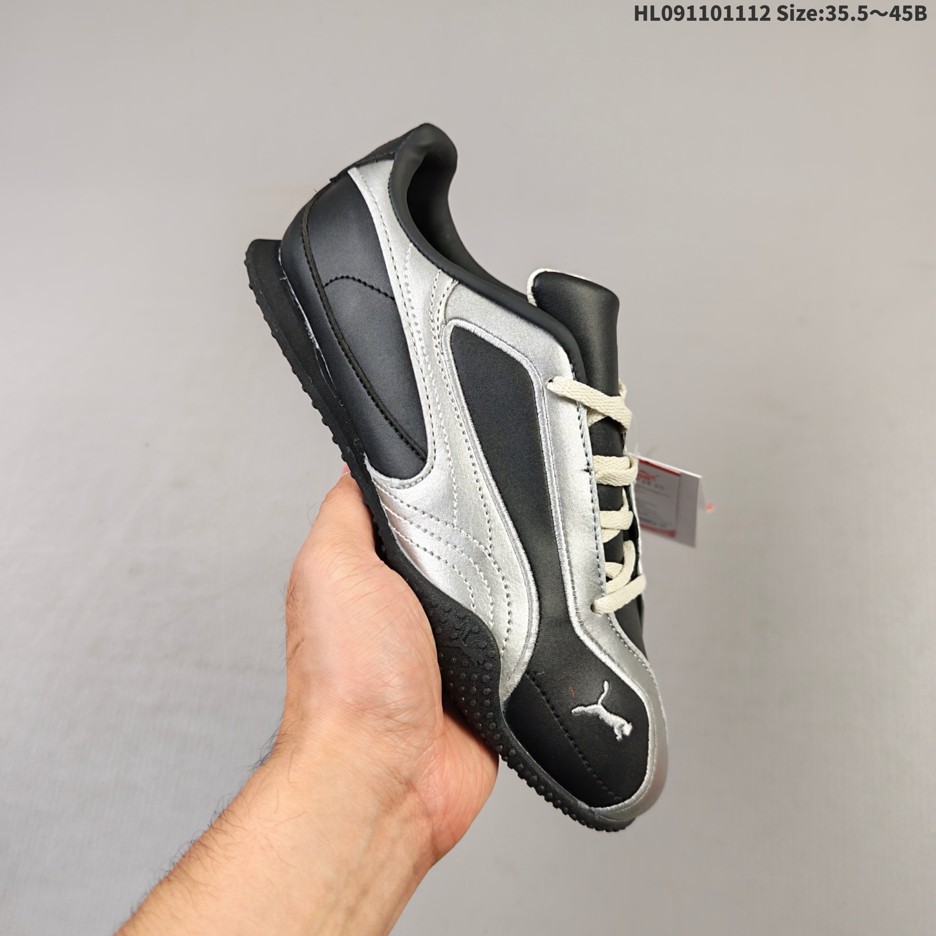 集合💰110 ❤️彪马Puma Bella Low 贝拉V2系列低帮薄底德训复古风经典百搭休闲慢跑鞋 货号：404043-01 尺码：36 37 37.5 38 38.5 39 40 40.5 41 42 42.5 43 44 45 编码：HL091101112 Size:35.5～45B