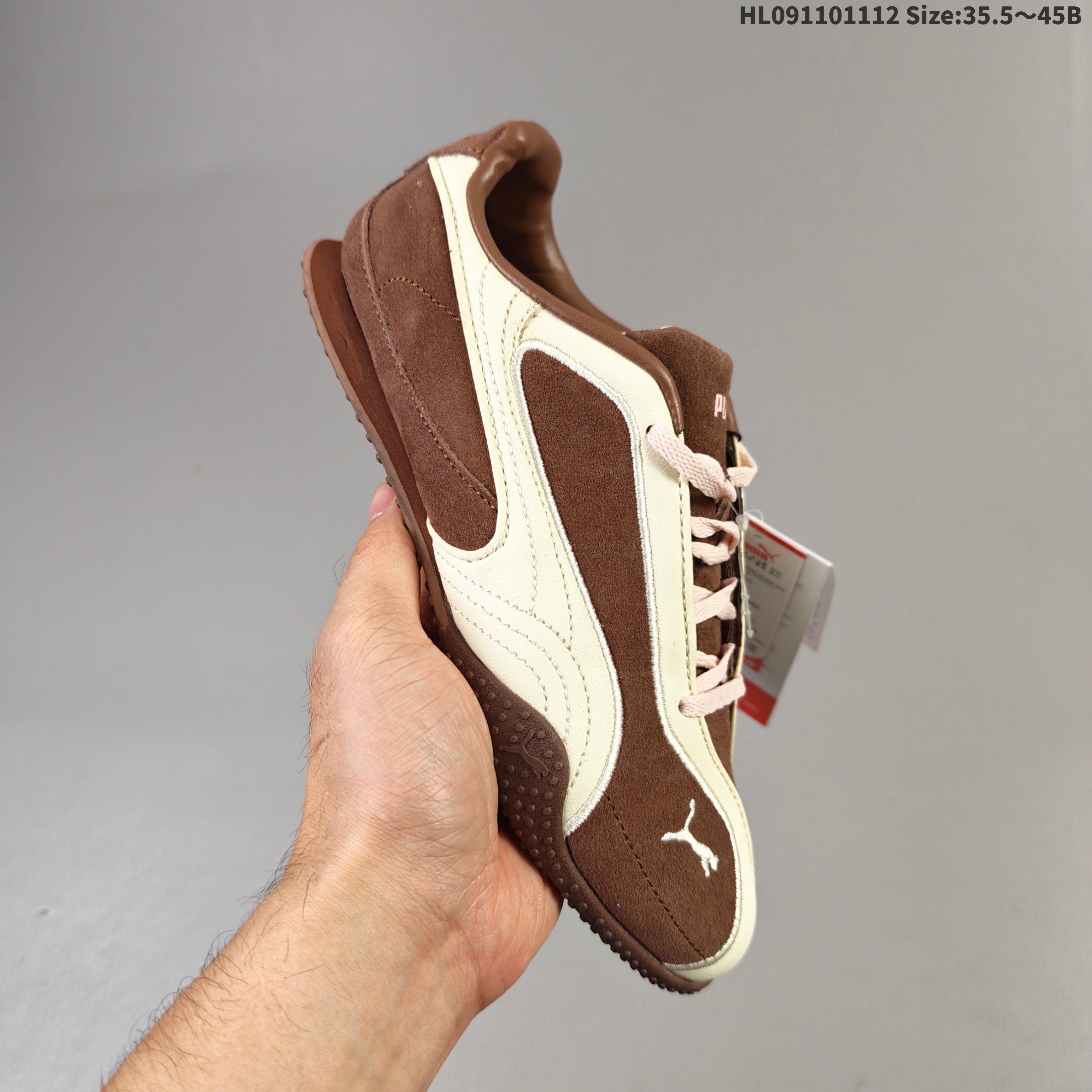 集合💰110 ❤️彪马Puma Bella Low 贝拉V2系列低帮薄底德训复古风经典百搭休闲慢跑鞋 货号：404043-01 尺码：36 37 37.5 38 38.5 39 40 40.5 41 42 42.5 43 44 45 编码：HL091101112 Size:35.5～45B