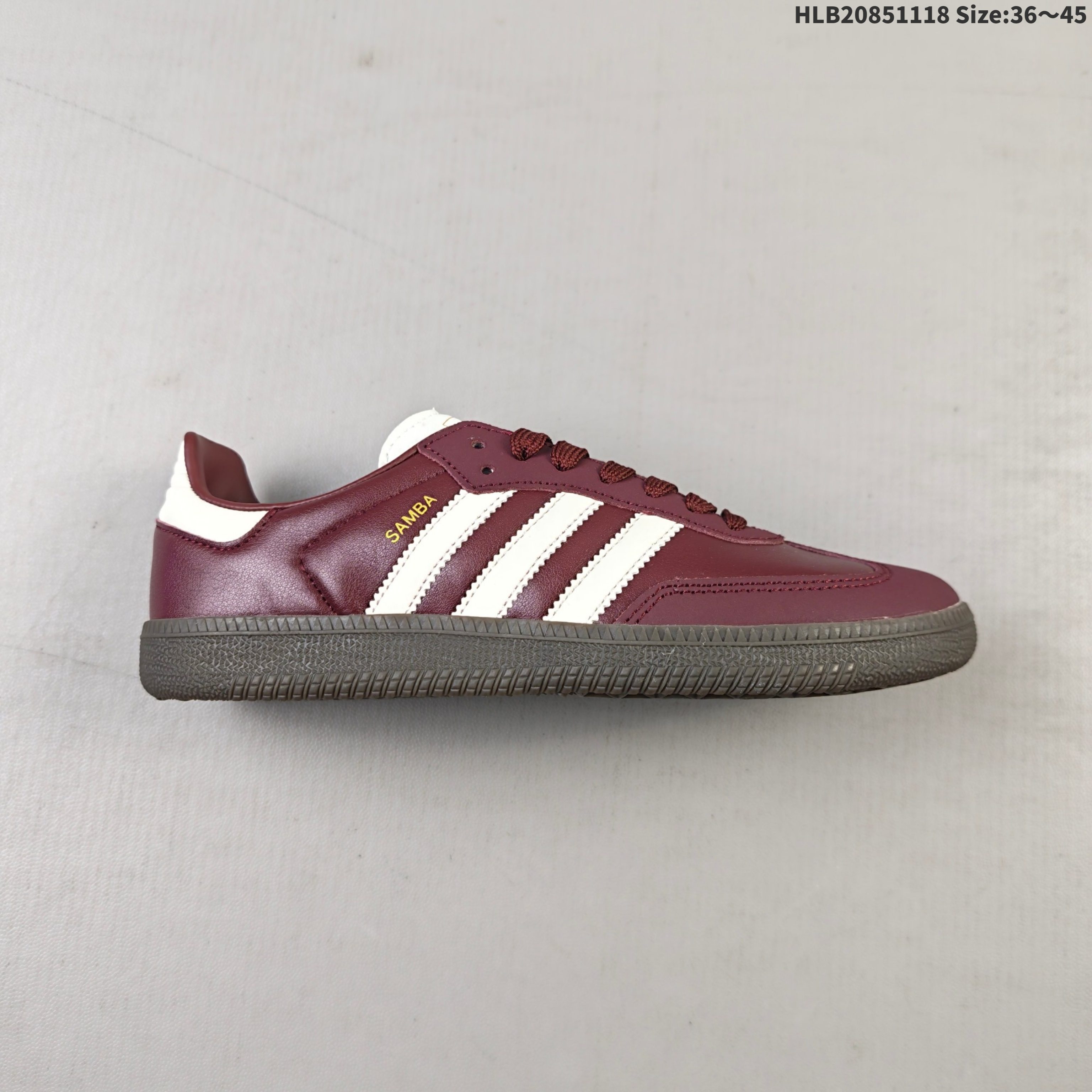 💰85
✅阿迪达斯三叶草Adidas Originals Samba OG 桑巴舞系列绅士德训足球风百搭低帮休闲运动板鞋
货号:IF1004
编码：HLB20851118 Size:36～45