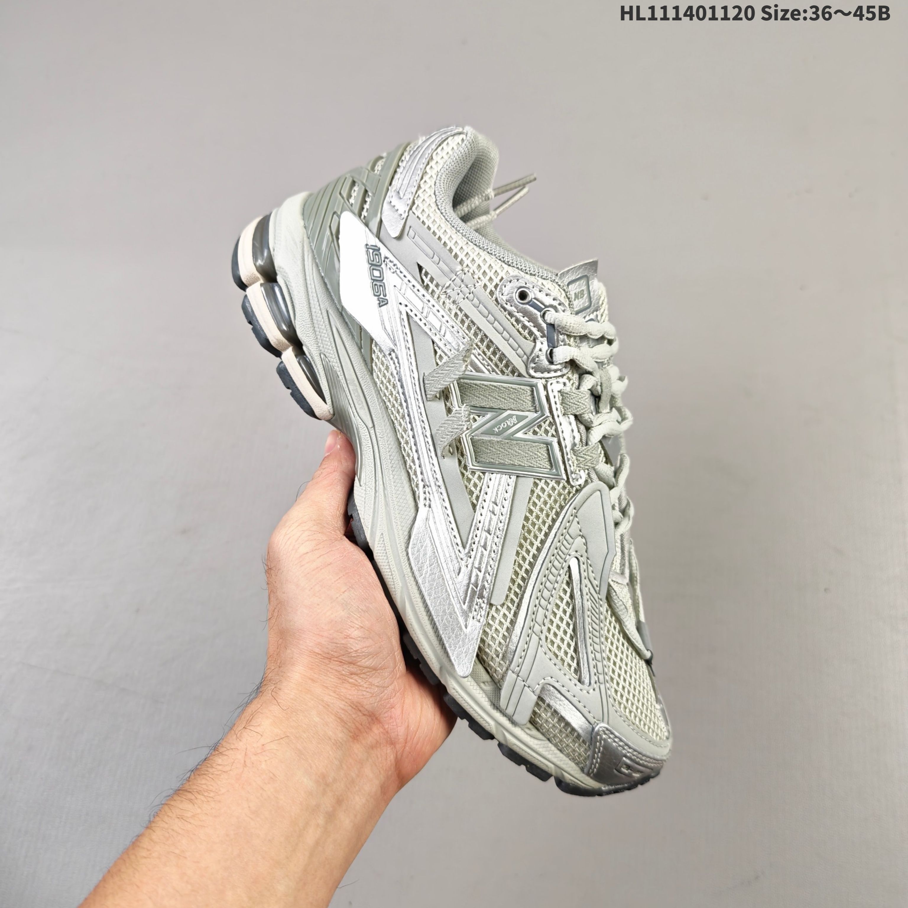 集合💰140
公司级✅New Balance M1906系列 新百伦 复古单品宝藏老爹鞋款
复古元素叠加 质感超级棒 原楦版型材料细节做工精细 作为NB最经典的档案鞋型之一
官方货号:M1906AG
尺码:36 37 37.5 38 38.5 39.5 40 40.5 41.5 42 42.5 43 44 45
ID:HL111401120 Size:36~45B