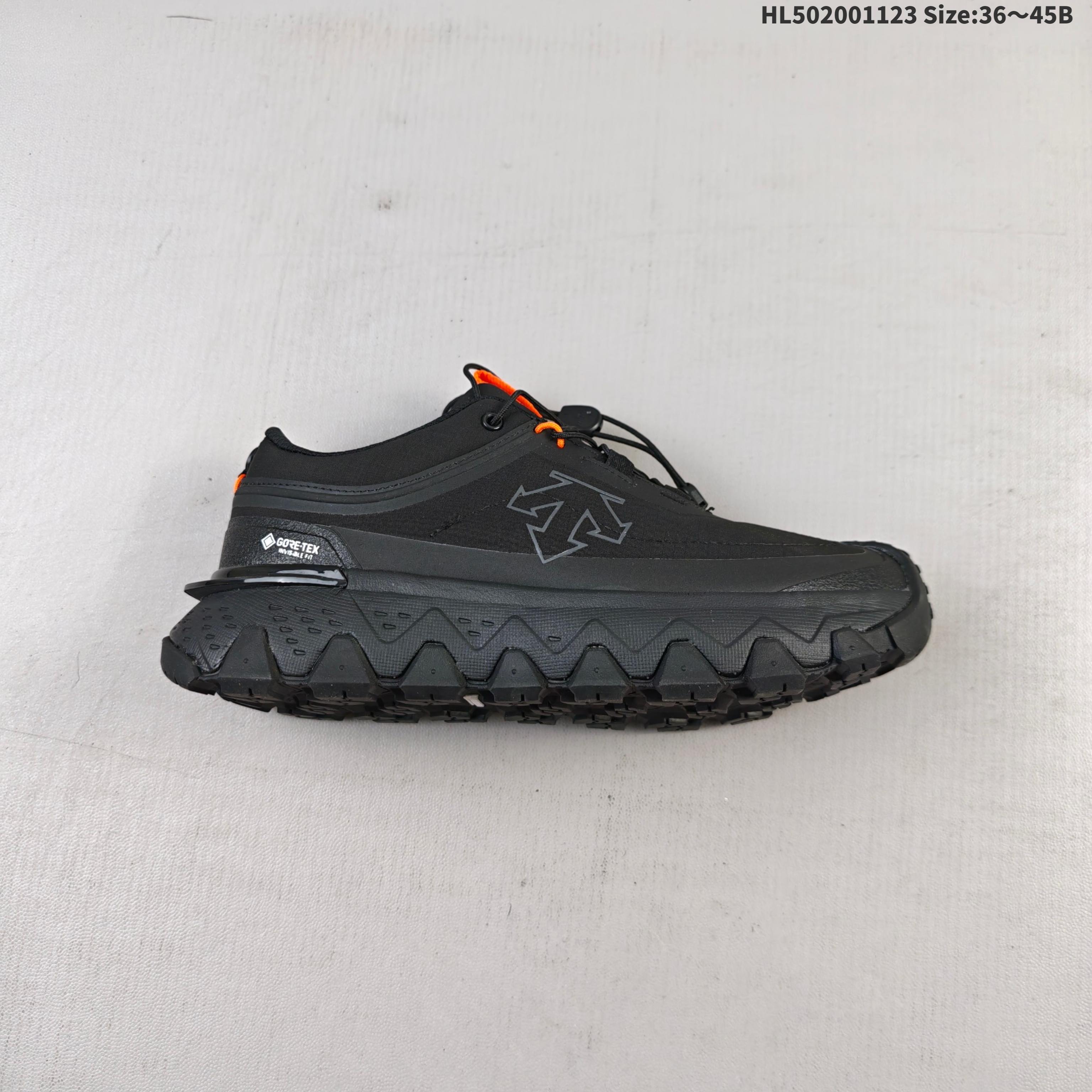 💰20
迪桑特DESCENTE SKI STYLE系列 SNOW RIDE GTX舒适百搭 防滑耐磨低帮 生活休闲鞋
工程网布 夏日透气担当 轻质中底 回弹舒适每一步 米其林外地 多场景抓地稳 
货号: D5431SSN56
尺码:36 36.5 37.5 38 38.5 39 40 40.5 41 42 42.5 43 44 45HL502001123 Size:36～45B