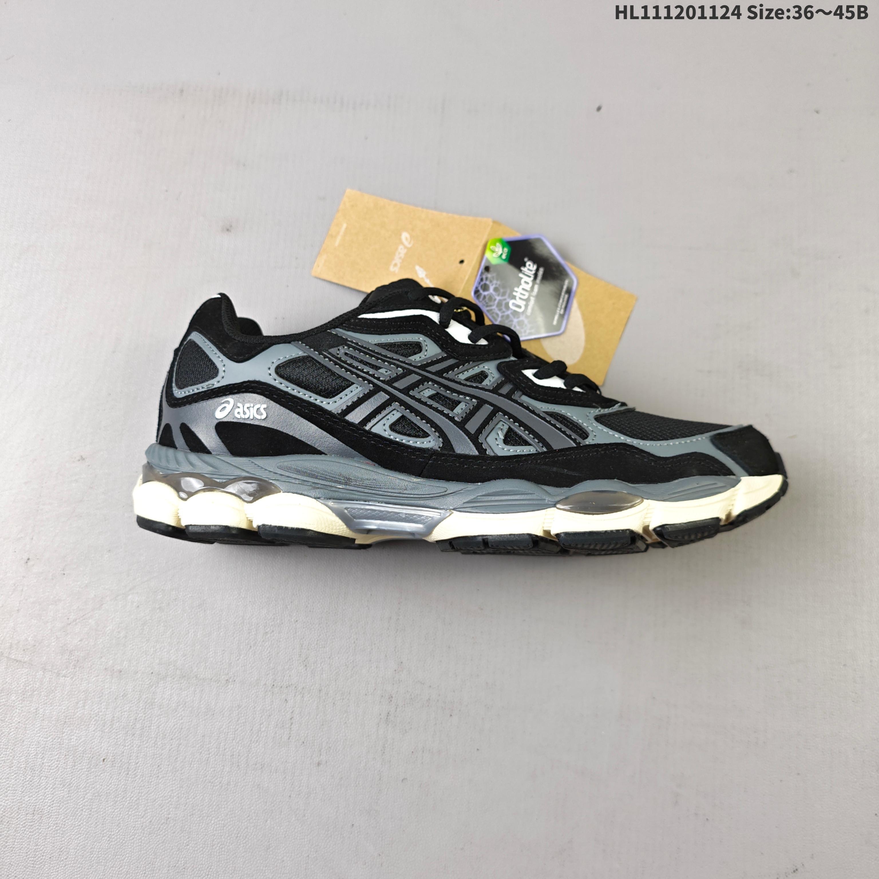 💰120
亚瑟士 Asics Gel-NYC 运动休闲透气专业跑鞋 1203A663 102
鞋面采用反绒皮与网布拼接 透气舒适兼具休闲时尚 结合简明的配色 展现品牌的传承及引领复古流行的主题 虎爪造型的LOGO
鞋身稳定包裹系统 支撑鞋身 经典宽大鞋型配备防偏移设计提升包裹性 穿着舒适鞋面透气孔设计 提供透气性!
编号:HL111201124 Size:36~45B