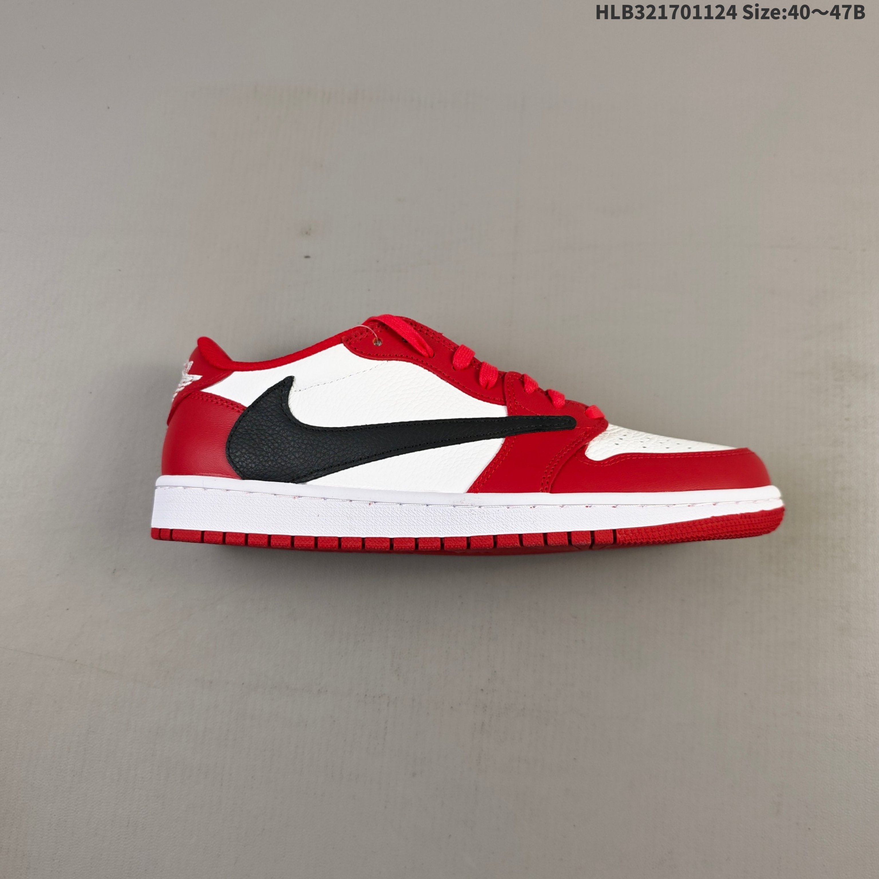 💰170
公司级✅Nike Air Jordan 1 x Travis Scott AJ1倒勾 乔一倒钩 耐克 低帮文化篮球鞋
完美品质出货 细节如图所示 鞋面切割工整 冲孔整齐干净 中底拉帮线 整体清洁度非常好
货号:DM7866-101
ID:HLB321701124 Size:40~47B