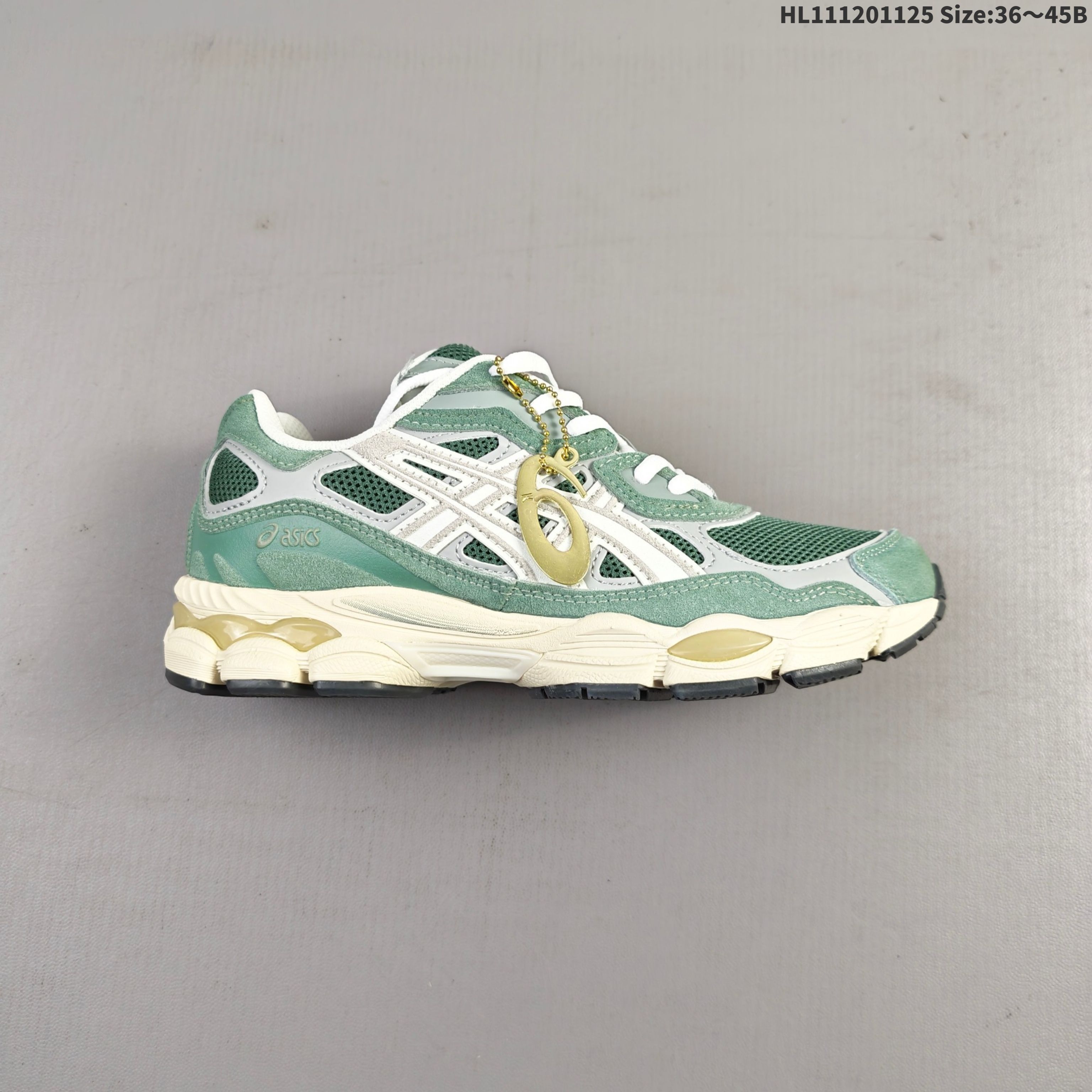 💰120
真标✅ASICS GEL-NYC 亚瑟士 透气网眼鞋面 配合部分合成革材质 采用全新AHAR+橡胶材质 更加耐磨
货号:1201A789-102
ID:HL111201125 Size:36～45B