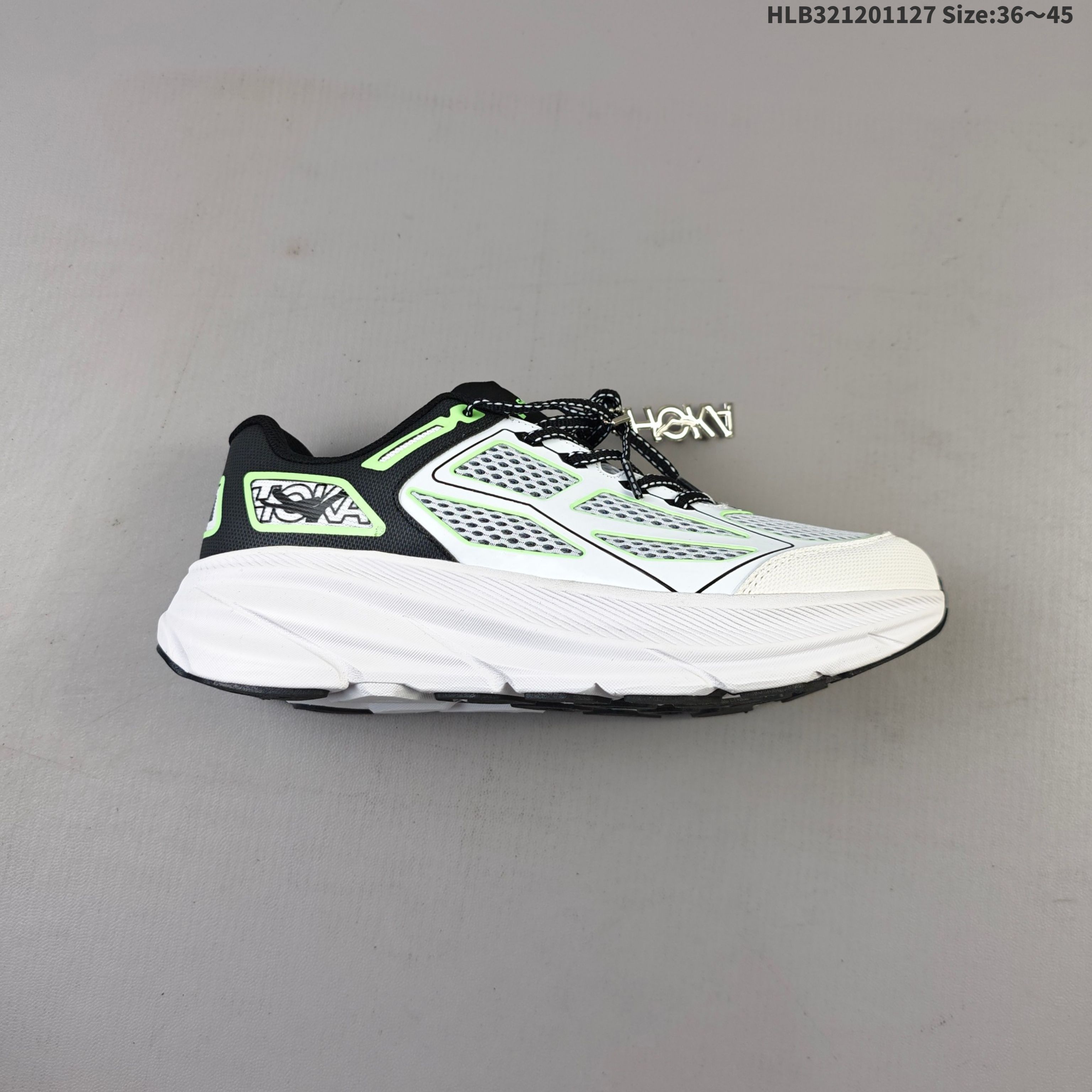 💰120
公司级✅HOKA M CLIFTON ONE9 轻量低帮户外越野跑鞋 户外山脉越野轻量运动跑鞋 
鞋面用轻的无缝架构 鞋带用了弹性不易松脱的扁宽弹性鞋带 轻薄的TPU贴在透气的鞋面上
前掌与中掌部分进行加宽 橡胶大底 EVA缓震鞋底用滚动平衡技术引导跑者自然步态
货号:1155370
ID:HLB321201127 Size:36～45