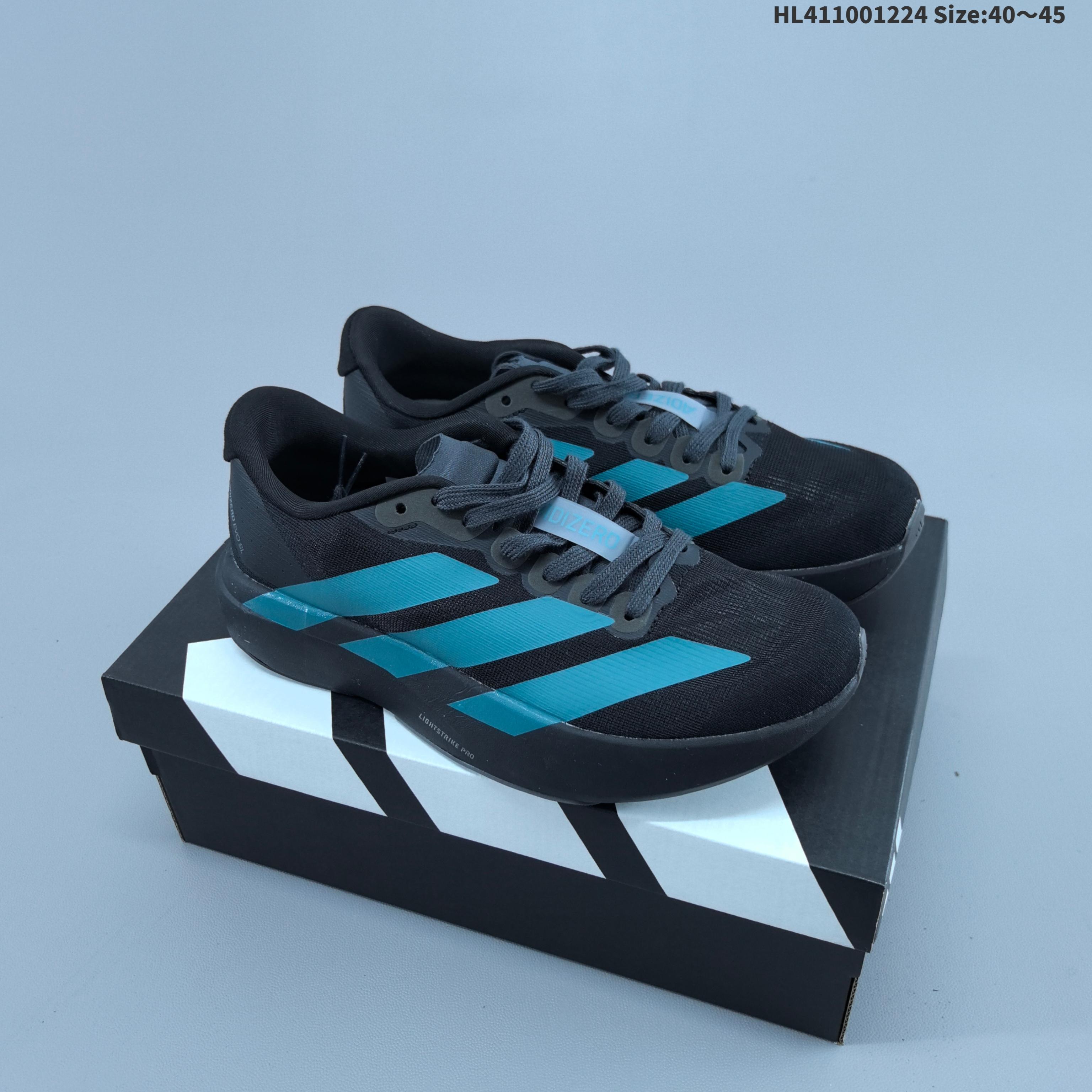 集合三 阿迪达斯Ad Adizero Evo SL M 阿迪超轻透气缓震跑鞋以令人难以置信的138克重量,刷新了跑鞋轻量化的记录,阿迪在材料科学和工艺技术上的深厚积累.全新鞋款采用Lightweight Upper材料,让穿着者几乎能够体验到一种裸足的感觉 货号:JR5841#HL411001224