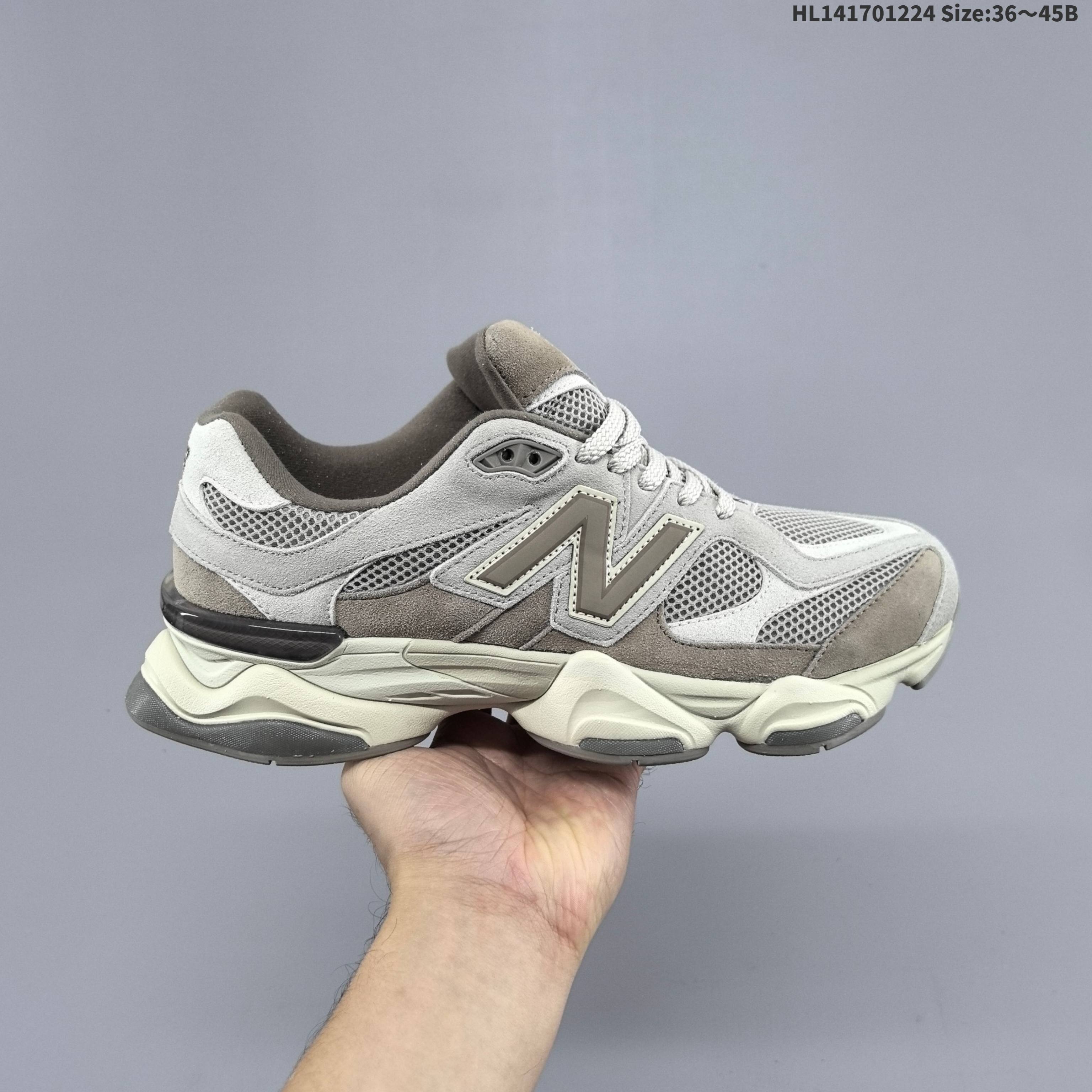 💰170
公司级 New Balance 9060系列 新百伦 复古休闲运动慢跑鞋
鞋面大身由空间双格及磨砂鞋面拼接而生
采用大面积网眼以及麂皮材质覆盖鞋身 还原经典气质 搭载ABZORB避震科技 由泡沫聚酯制成 上脚可以有效减少由鞋底反弹对身体及双腿的冲击力
货号:U9060ERC
ID:HL141701224 Size:36~45B