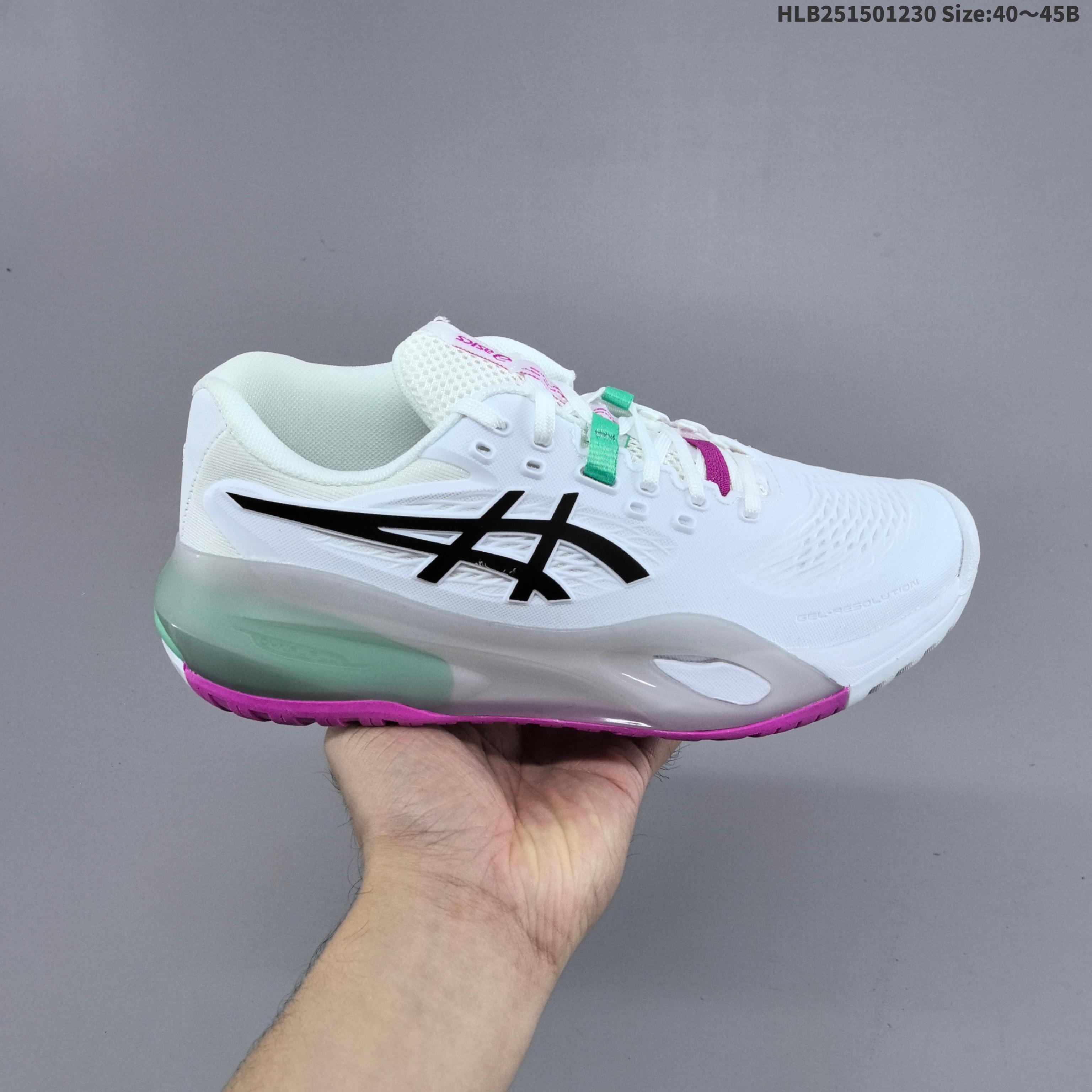 💰150
公司级✅ASICS GEL-RESOLUTION X 亚瑟士 专业网球鞋
没有鞋骨的设计 这是一种创新技术 它让脚底在每一次着地时都能感受到柔软而充足的缓冲 就像踩在棉花上一样 这种鞋子让你的双脚享受到近乎完美的舒适度
货号:1042A279-104
lD:HLB251501230