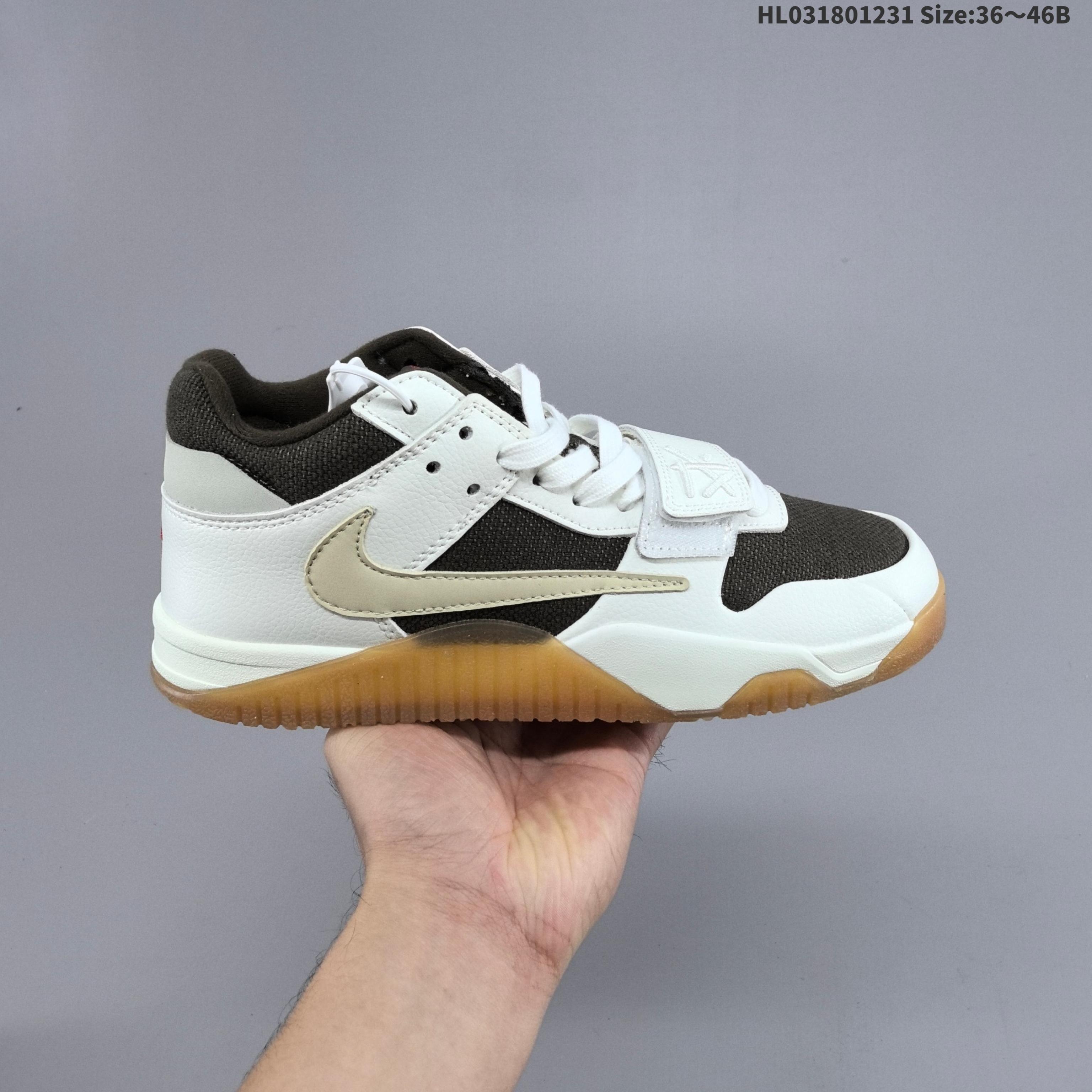 💰180
耐克 Jordan/乔丹 男女运动板鞋,采用硬质磨砂革组合鞋面材质,中底EVA缓震组合隔色耐磨橡胶大底❗TS 上脚多双「倒钩」新鞋型!特拉维斯·斯科特Travis Scott x Nike Jordan Cut The Check Brown Black"削减支票系列中帮复古百搭休闲厚底增高运动文化篮球鞋。
货号:DR9317-100
编码:HL031801231 Size:36~46B