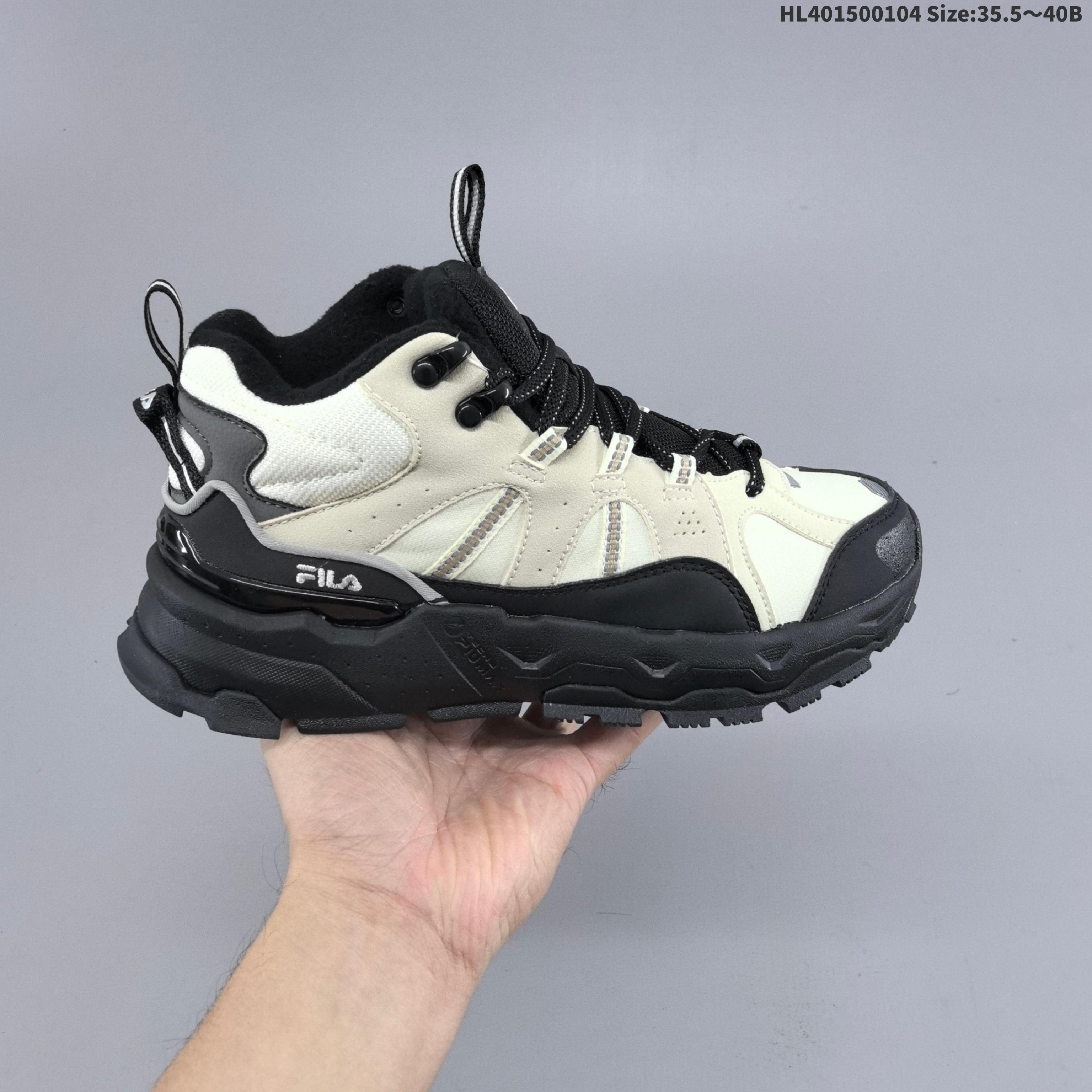 💰150
公司级✅FILA斐乐 Trek 1S 满天星 潮流百搭 抓绒 减震防滑耐磨中帮 生活休闲鞋
货号:F12W442113FTB
尺码:35.5 36 36.5 37.5 38 38.5 39 40
ID:HL401500104 Size:35.5～40B