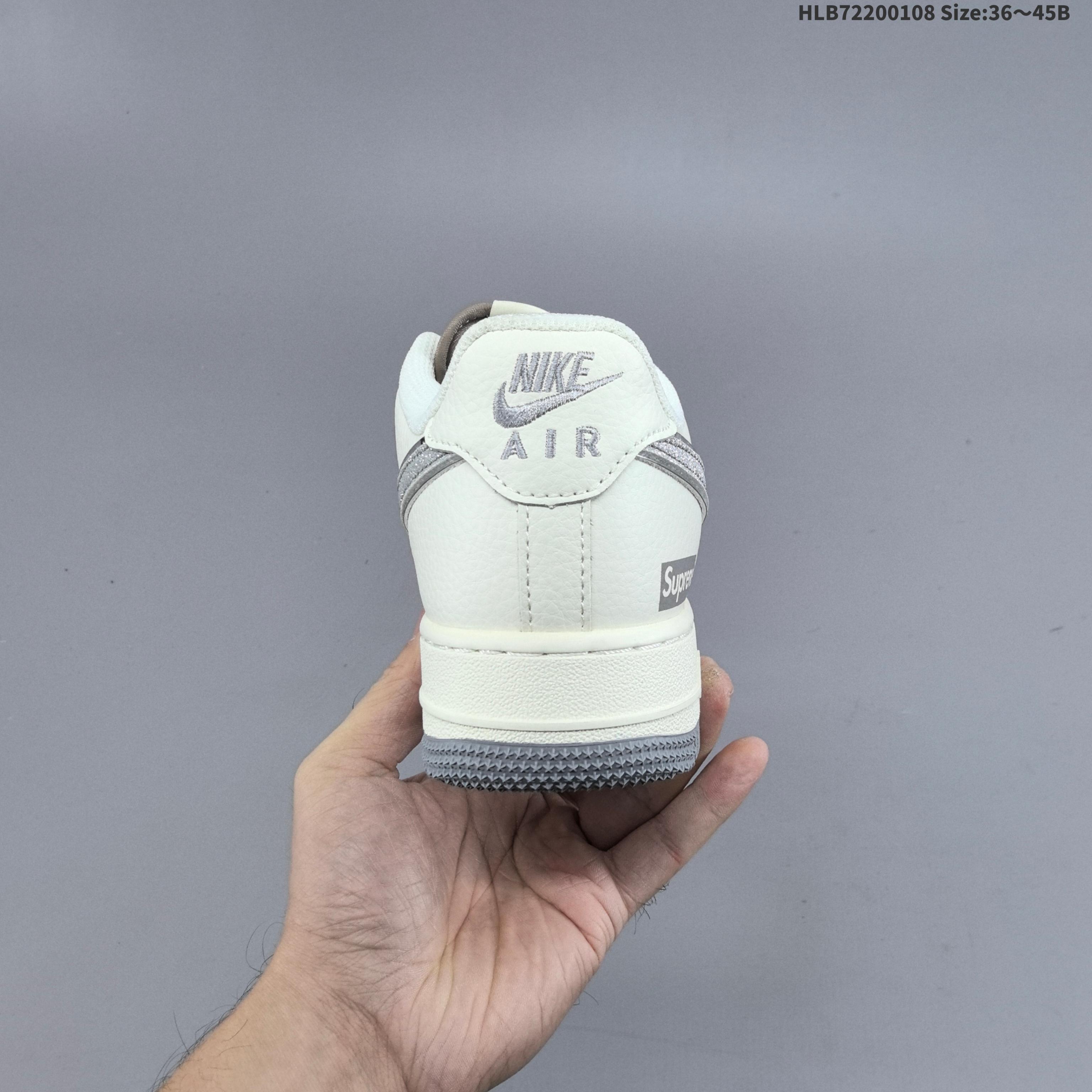 💰220
公司级✅NIKE AIR FORCE 1‘07
原楦头原纸板 打造纯正低帮空军版型
专注外贸渠道 全掌内置蜂窝气垫 
原盒配件 原厂中底钢印、拉帮完美 
货号:CS5288-063
Size:36 36.5 37.5 38 38.5 39 40 40.5 41 42 42.5 43 44 45
ID:HLB72200108 Size:36～45B