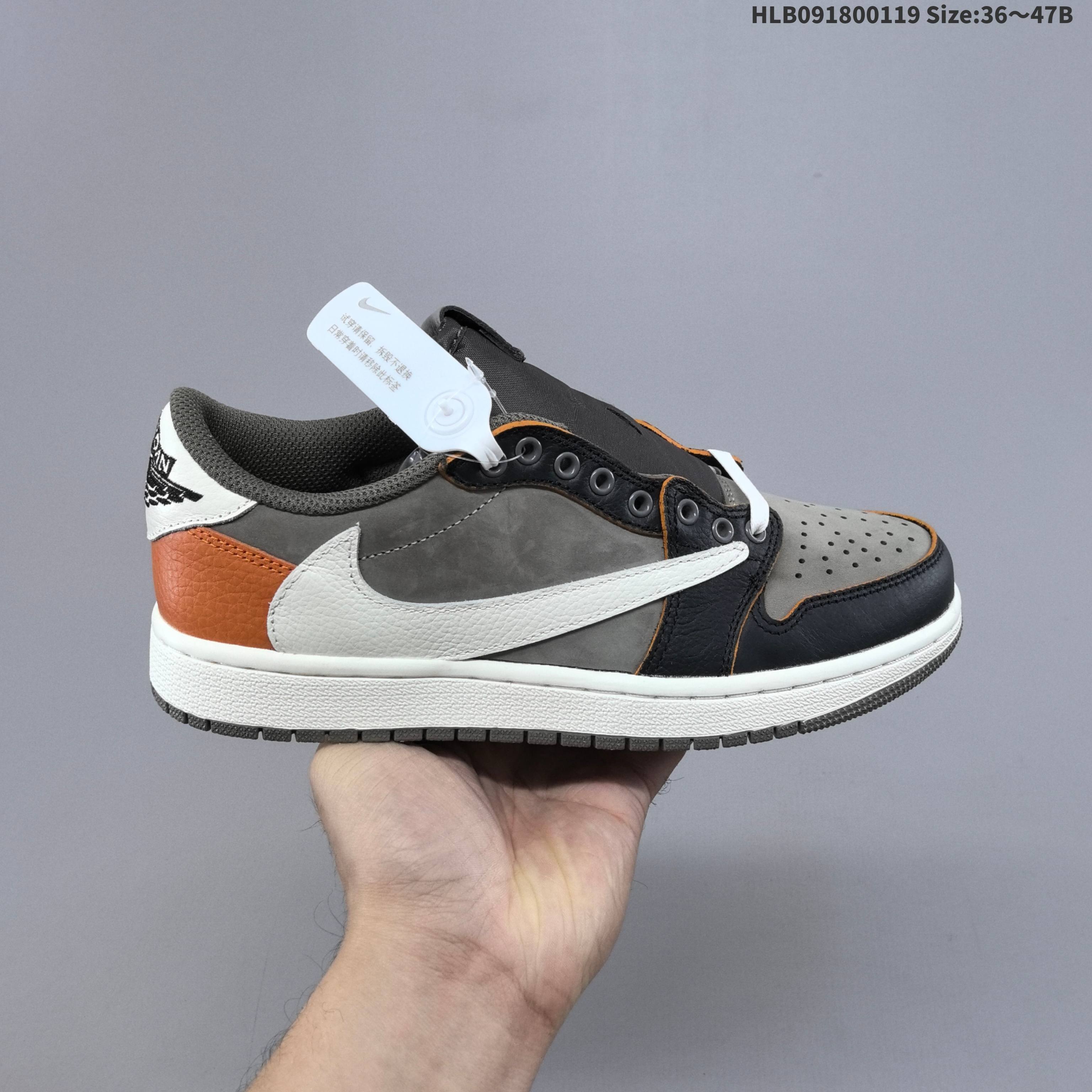 💰180
公司级✅Nike Air Jordan 1 x Travis Scott AJ1倒勾 乔一倒钩 耐克 低帮文化篮球鞋
完美品质出货 细节如图所示 鞋面切割工整 冲孔整齐干净 中底拉帮线 整体清洁度非常好
货号:CQ4277-011
尺码:36 36.5 37.5 38 38.5 39 40 40.5 41 42 42.5 43 44 45 46 47
ID:HLB091800119 Size:36~47B