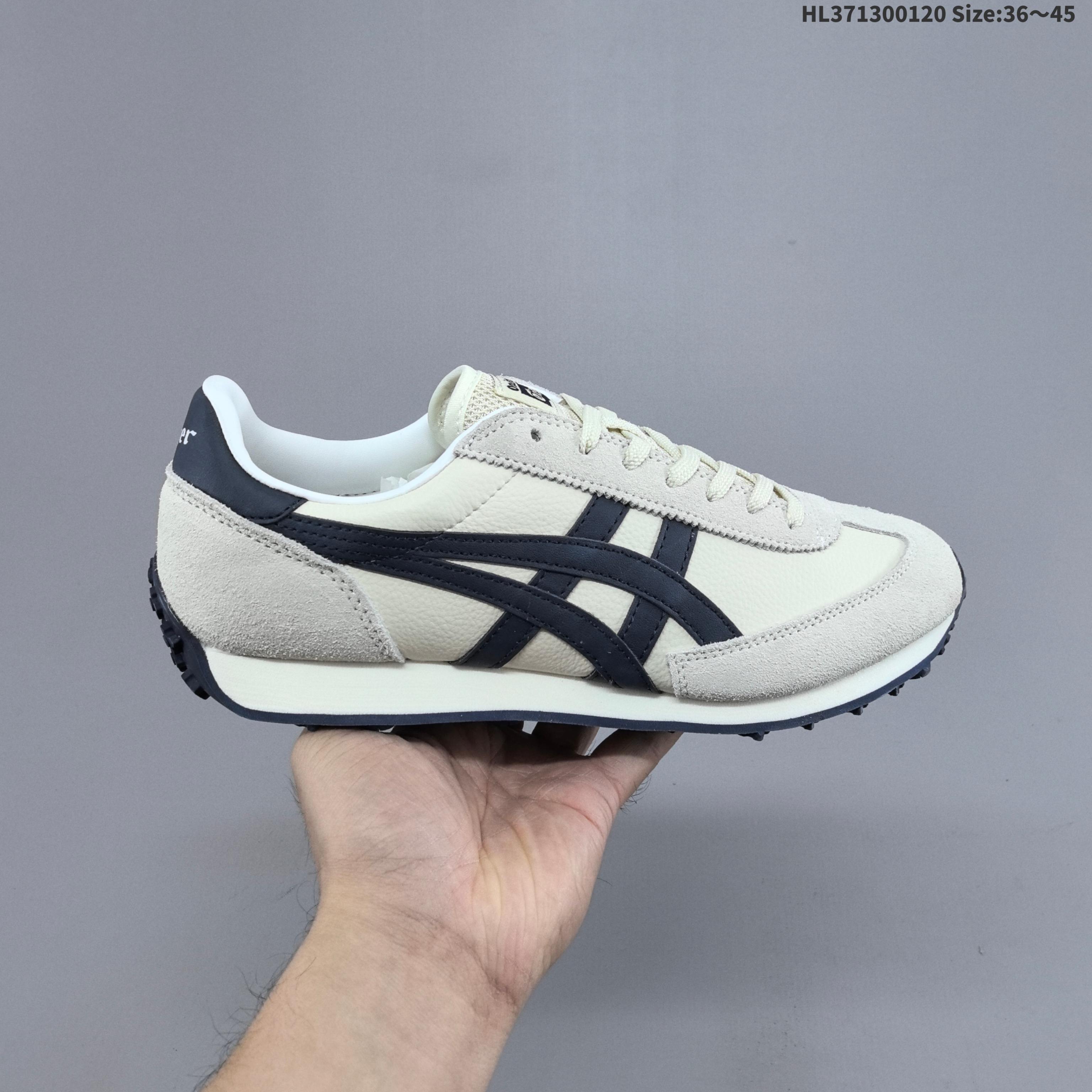 集合二💰130
公司级✅Onitsuka Tiger Edr 78 复古单品
此款Onitsuka Tiger从款式颜色造型上体现出追求舒适和细节，鞋类更是推崇手工制作的严谨，融舒适性与可穿性的设计风格，注重细节和别致魅力，既保持稳重，又不失轻松的时尚感
货号：1183B395-02
尺码：36 37 38 39 40.5 41.5 42 43.5 44 45 ID：HL371300120 Size:36～45
