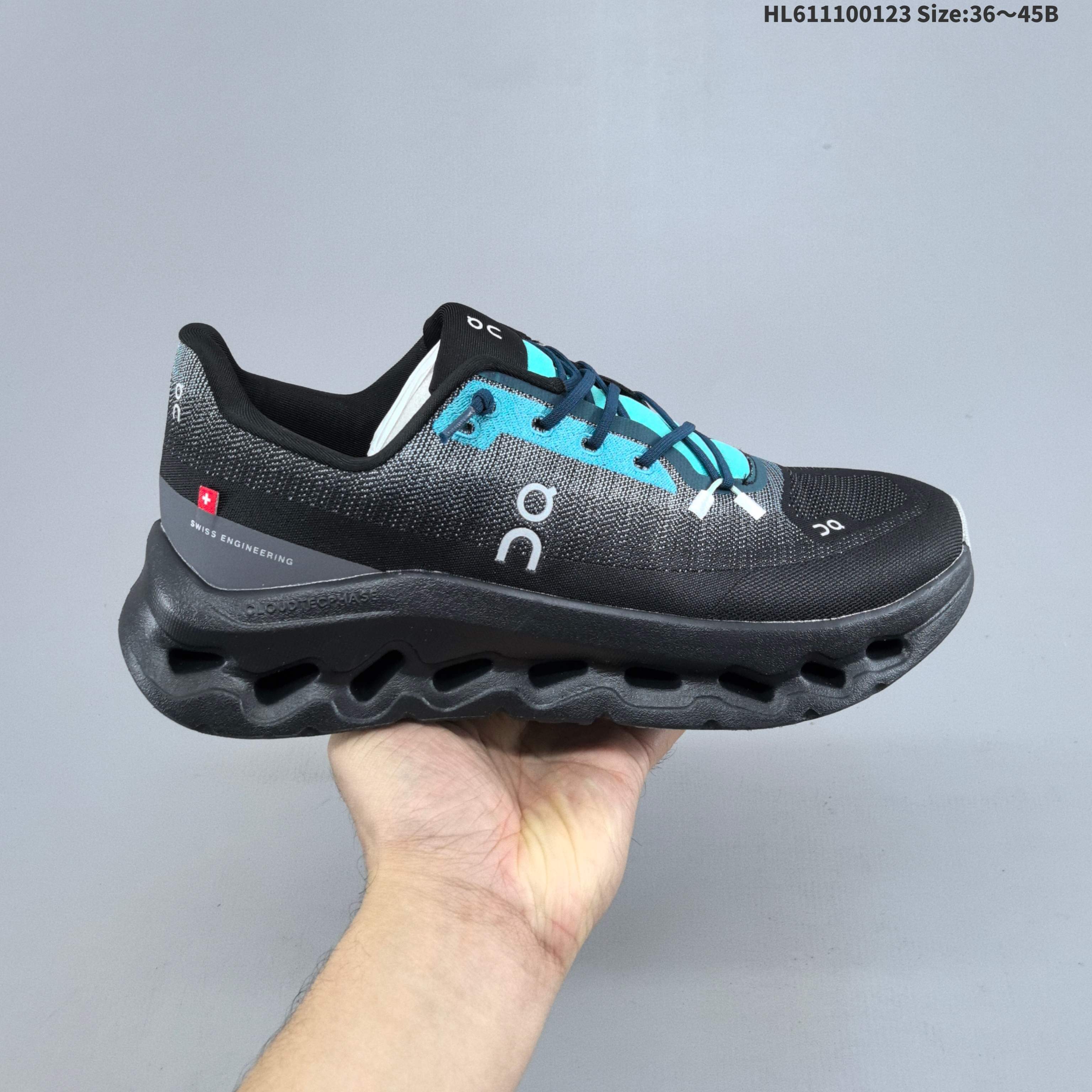 集合一💰160
公司级：Cloudtilt Moon昂跑Cloudtilt 罗意威 联名轻量运动休闲鞋！杨幂同款，脚感很舒服，鞋底柔软且包裹性好，上脚显腿长，不用系鞋带很方便～ 不管休闲还是运动都很百搭。白色虽然不耐脏，但真的是最好看最显质感的颜色！
货号：3MF30670664
编码：HL611100123 Size:36～45B