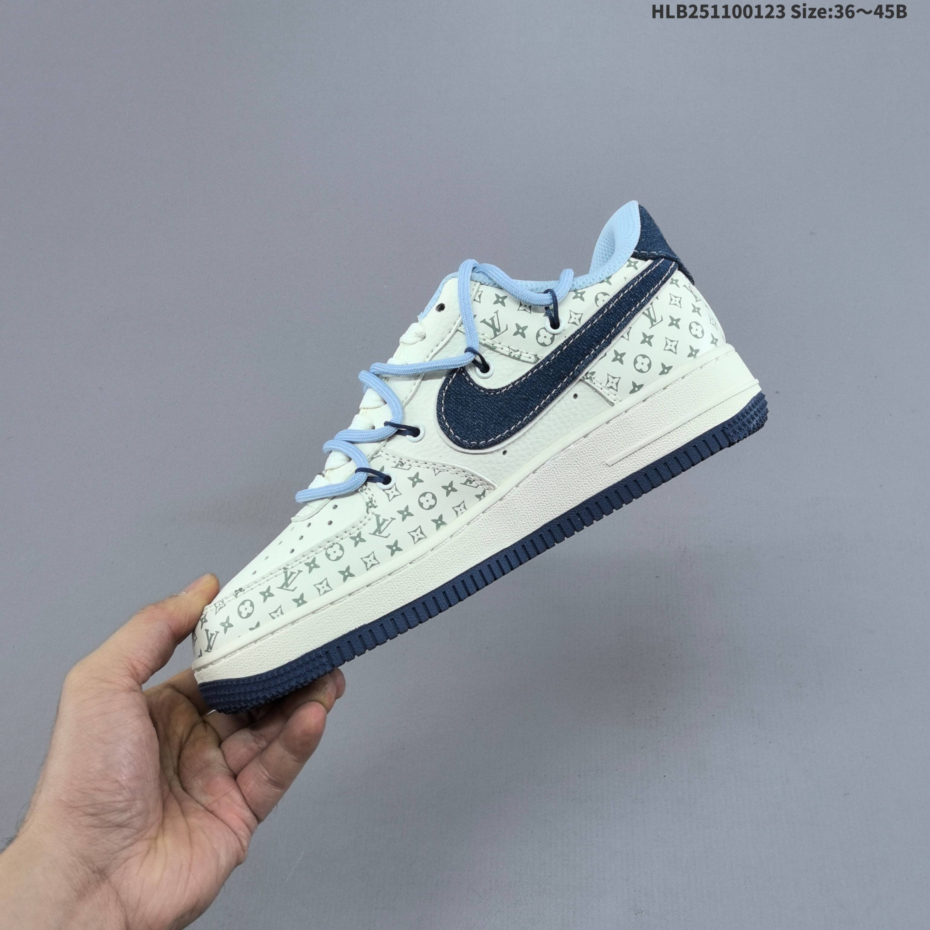 集合特价💰160
公司级✅NIKE AIR FORCE 1&lsquo;07 LV8
原楦头原纸板 打造纯正低帮空军版型
专注外贸渠道 全掌内置蜂窝气垫 
原盒配件 原厂中底钢印、拉帮完美 
货号:DM6868-096
Size:36 36.5 37.5 38 38.5 39 40 40.5 41 42 42.5 43 44 45
ID:HLB251100123 Size:36～45B