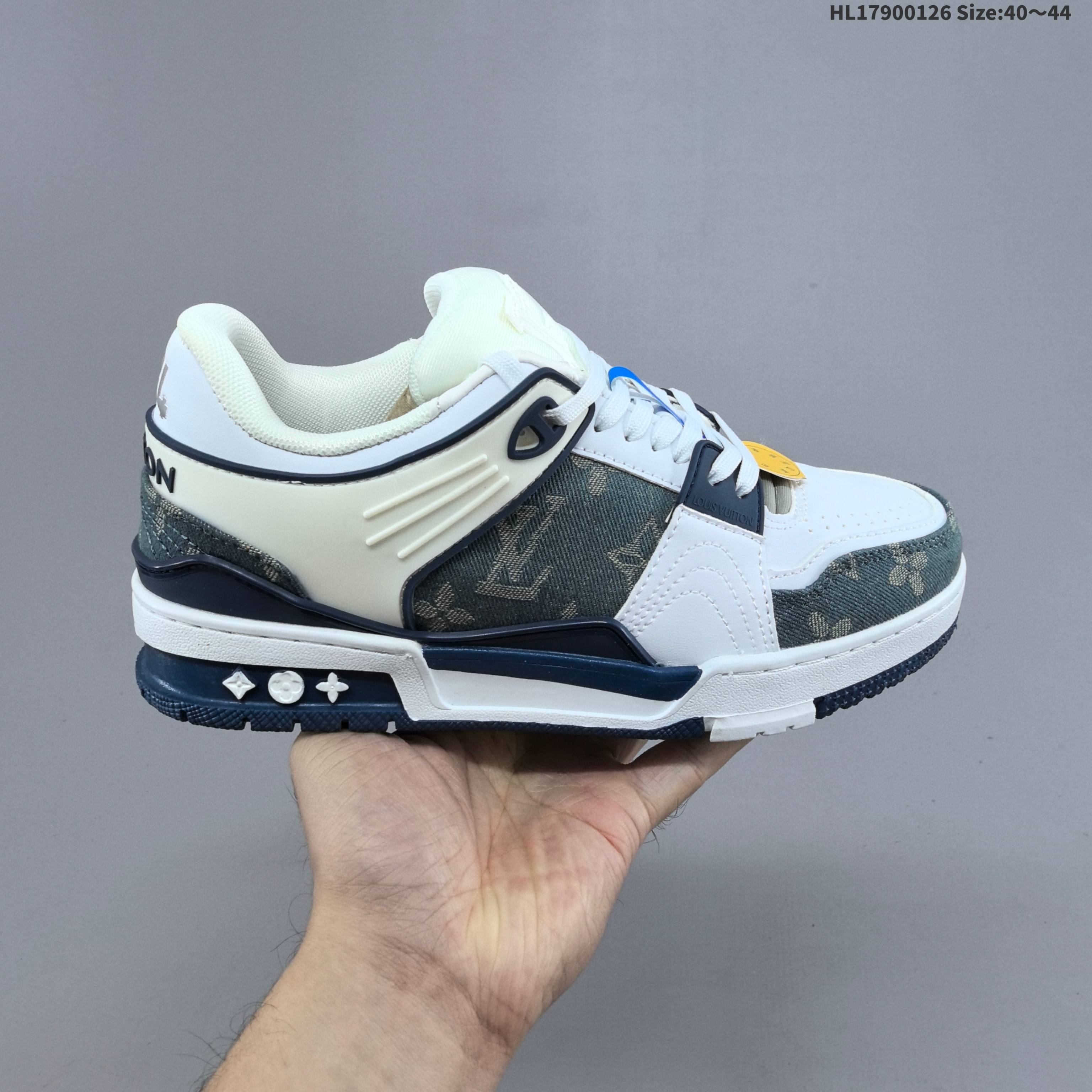 集合二💰90
真标✅全新LV路易威登Louis Vuitton Trainer Sneaker Low休闲运动文化百搭板鞋 
ID：HL17900126