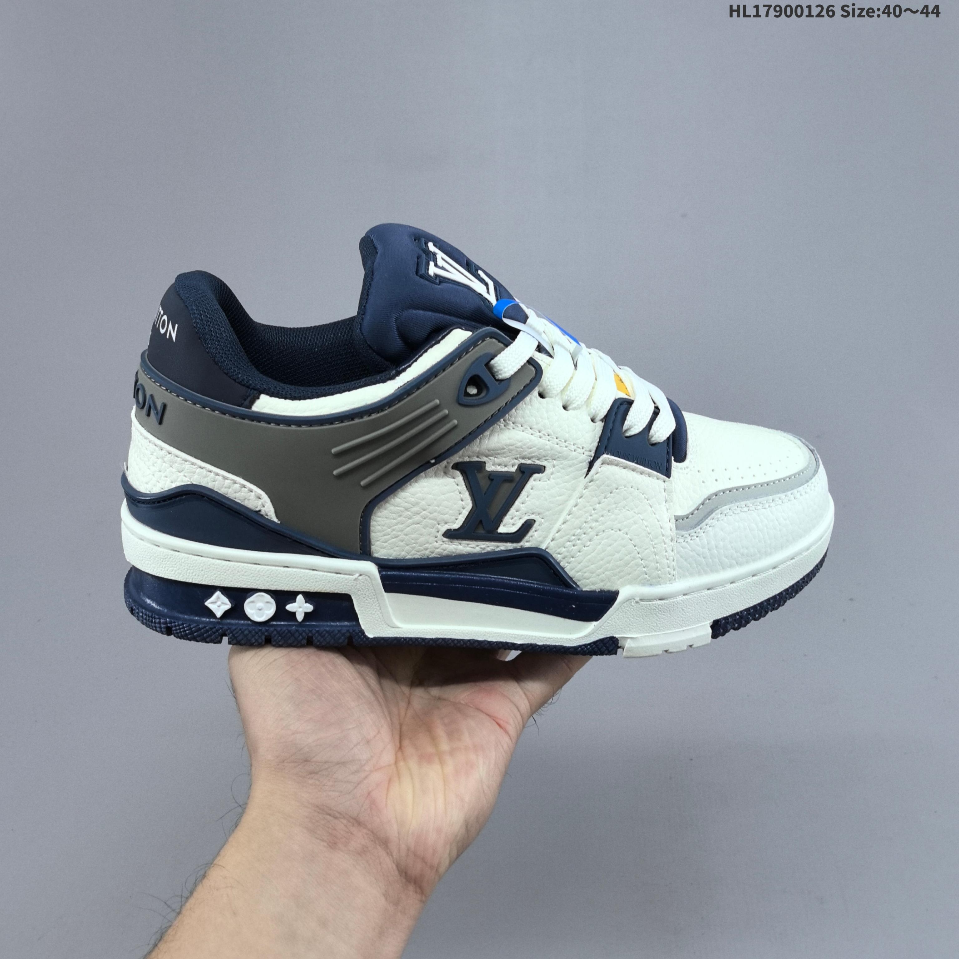 集合二💰90
真标✅全新LV路易威登Louis Vuitton Trainer Sneaker Low休闲运动文化百搭板鞋 
ID：HL17900126