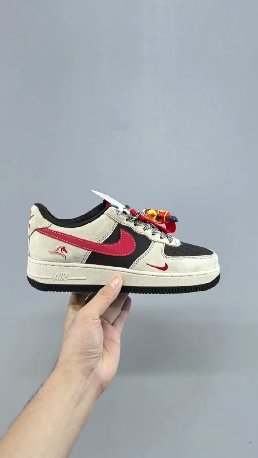 _dr09svQvxLT1kCsrim0rWcJXkptnloiZX8bZ24w