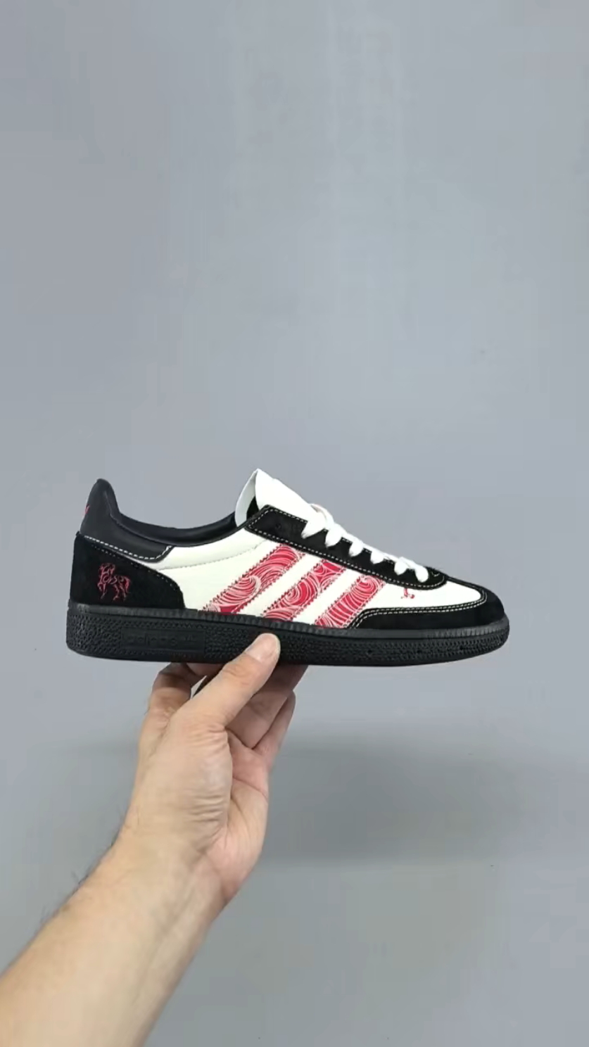 _did9sB_Bpf9ly9uwWOTDVCYkeGx66SV5SBUxsPA