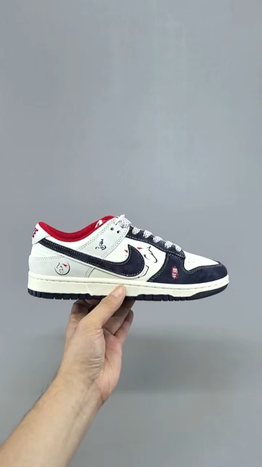 _de_9sUzgI4nTi9mW2mLBOkgQf5AADmN9c7Untcw