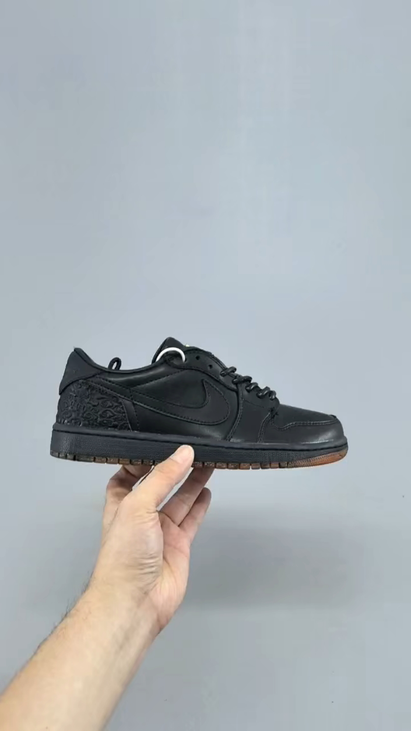 _dlw9s40LiA5BfFut79aSj5m3h-V4qVY2l6p8zhw