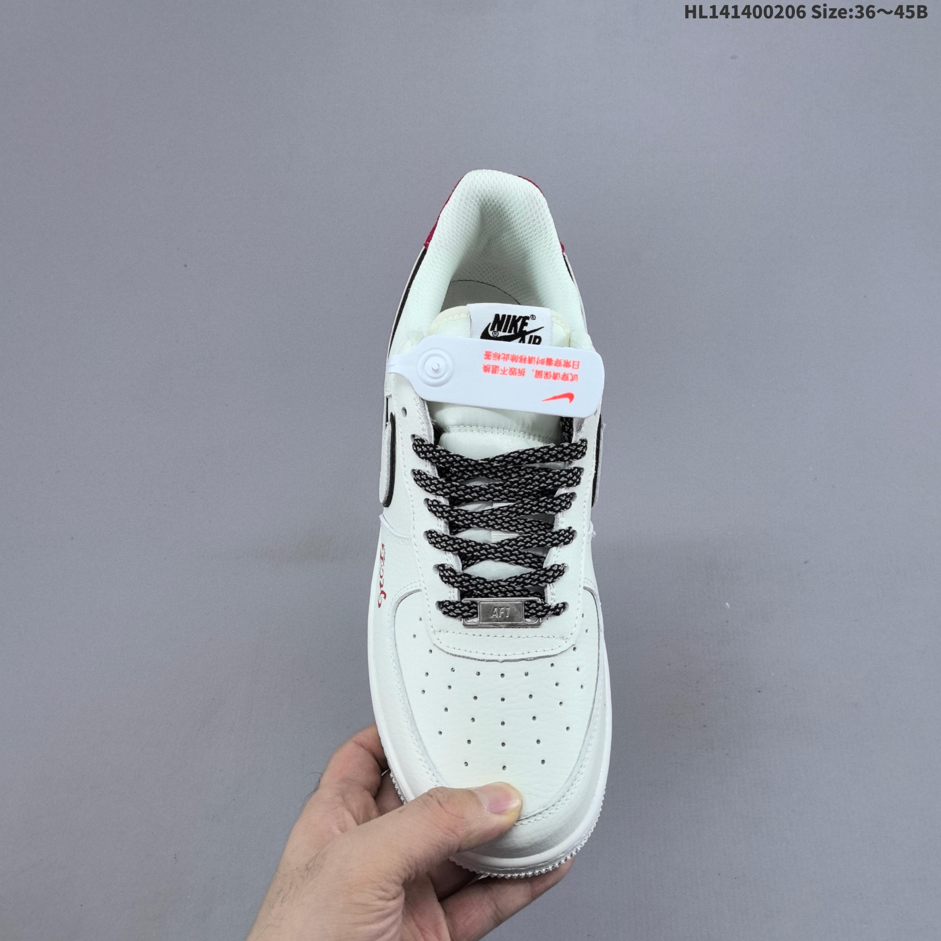 💰205
公司级✅耐克Nike Air Force 1&rsquo;07空军一号低帮百搭休闲运动板鞋。柔软、弹性十足的缓震性能和出色的中底设计，横跨复古与现代的外型结合，造就出风靡全球三十多年的Force 1。
货号:CS5288-059
尺码:36 36.5 37.5 38 38.5 39 40 40.5 41 42 42.5 43 44 45 
ID:HL141400206 Size:36～45B