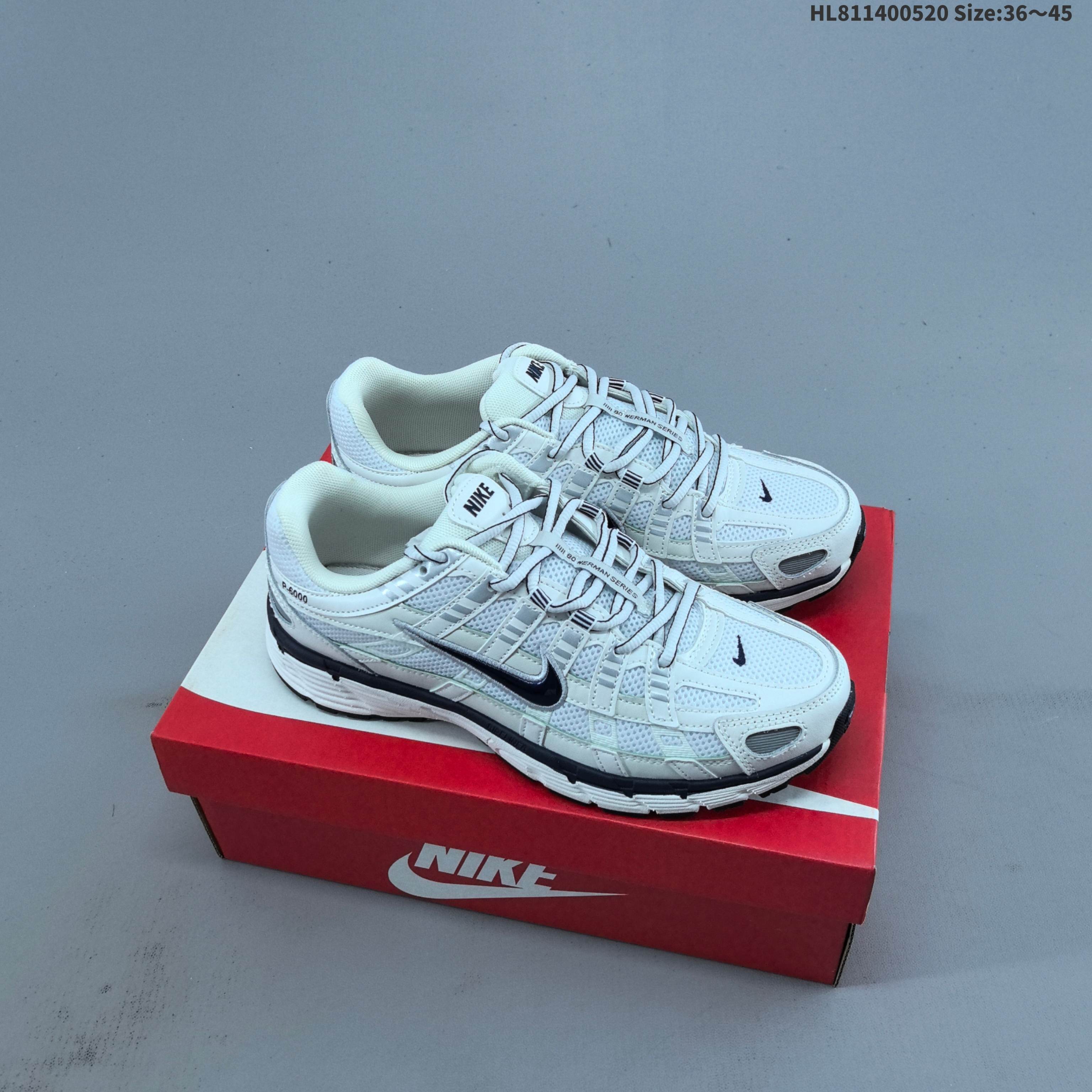 集合二 耐克(NIKE)男女子休闲运动鞋P-6000Premium 轻便舒适透气防滑缓震耐磨跑步鞋.P-6000 是一款植根于 2000 年代风格的混合款式,让人想起去年再次流行的 Zoom Vomero 5.采用透气网眼布搭配皮革和合成材质覆面,再现 21 世纪早期鞋款外观.活力配色打造时尚外观和运动美学,结合泡棉缓震配置,缔造非凡舒适的日常穿着体验.皮革、织物与合成材质组合鞋面,打造舒适支撑效果.沿袭 Nike Pegasus 25 和 Nike Pegasus 2006 的复古设计风格,泡棉中底,轻盈缓震,缓震鞋垫,带来舒适的足底体验,橡胶外底,铸就非凡抓地力. 货号:FQ8732-010 编码:HL811400520