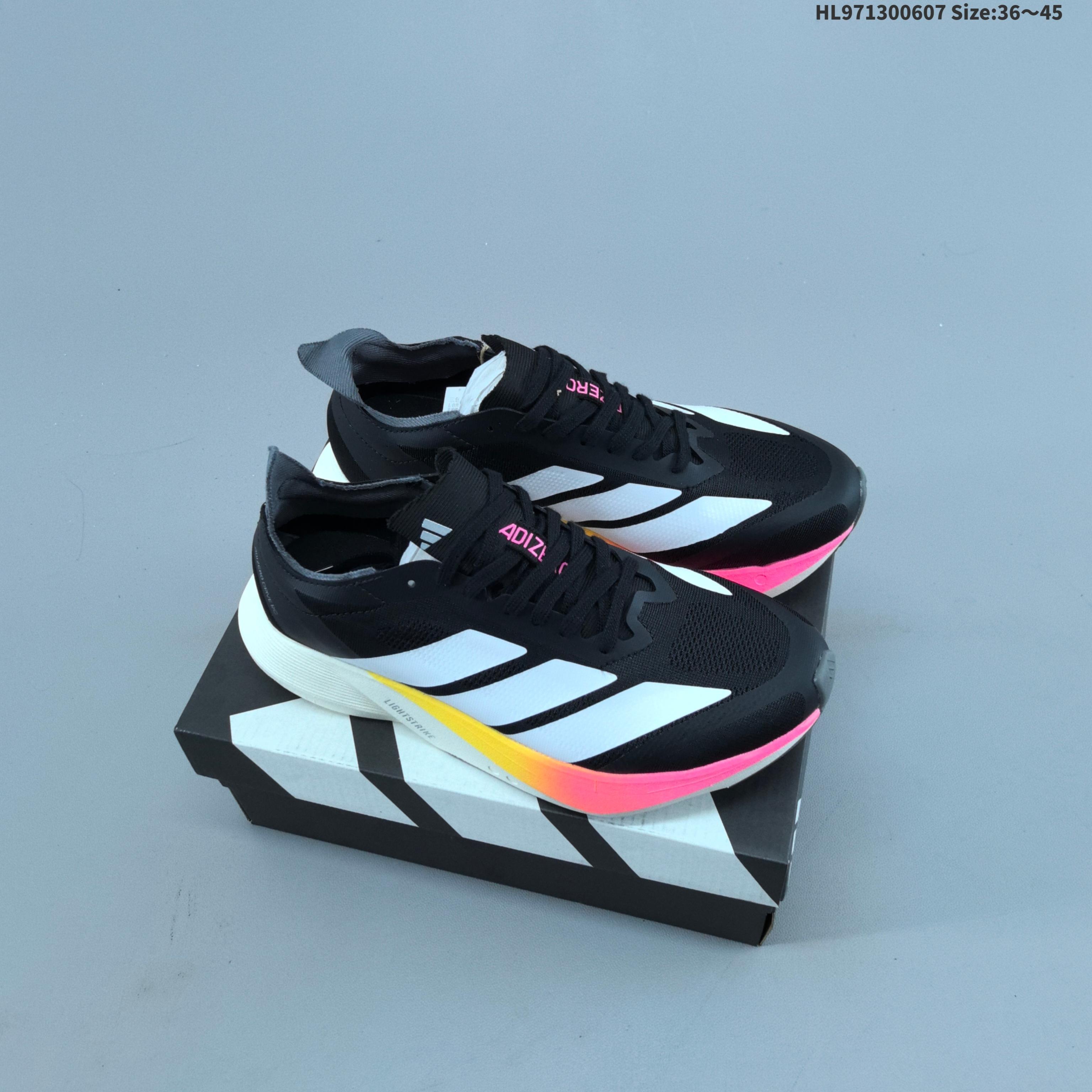 集合二 Adidas Adizero Drive Rc 减震透气休闲训练跑步鞋 沿袭 ADIZERO 系列传统专为训练备赛设计的专业跑鞋TORSION SYSTEM 技术支撑快跑带来的落地冲击力网材鞋面透气 透湿 排汗橡胶外底 防滑耐磨 货号:JH570 HL971300607