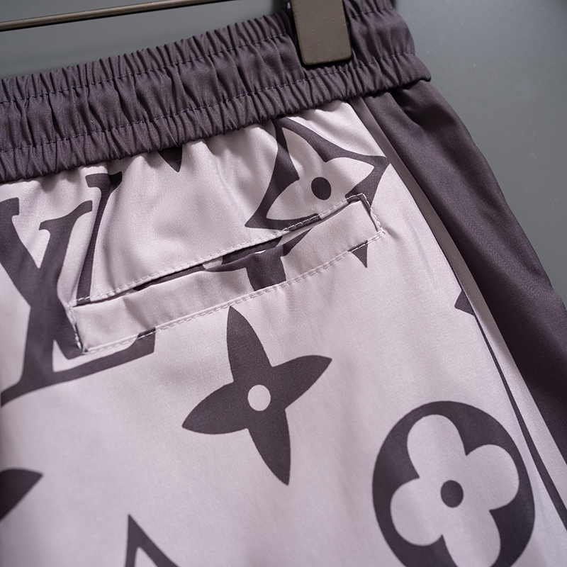 Louis Vuitton LV路易威登 2025最新款 短裤沙滩裤 沙滩旅游 高订制 五金 上身效果超正
