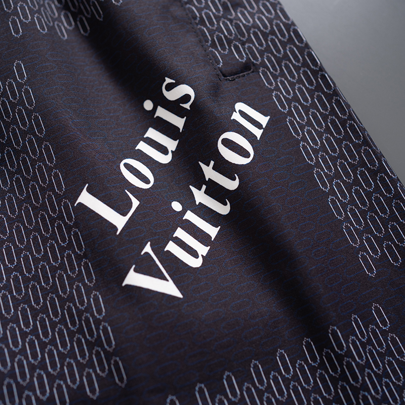 Louis Vuitton LV路易威登 2025最新款 短裤沙滩裤 沙滩旅游 高订制 五金 上身效果超正