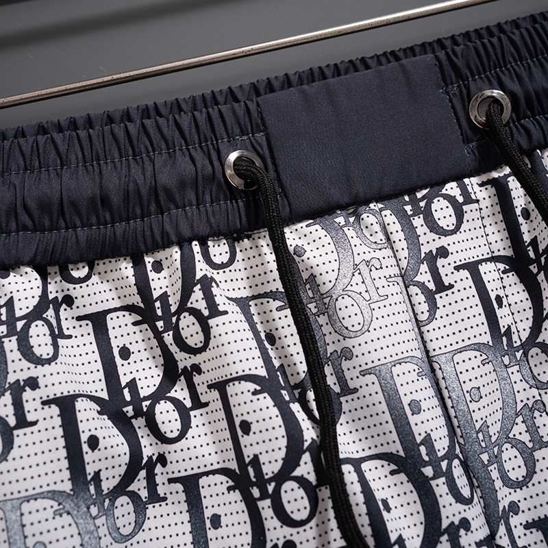 Dior Dior迪奥 2025最新款 短裤沙滩裤 沙滩旅游 高订制 五金 上身效果超正