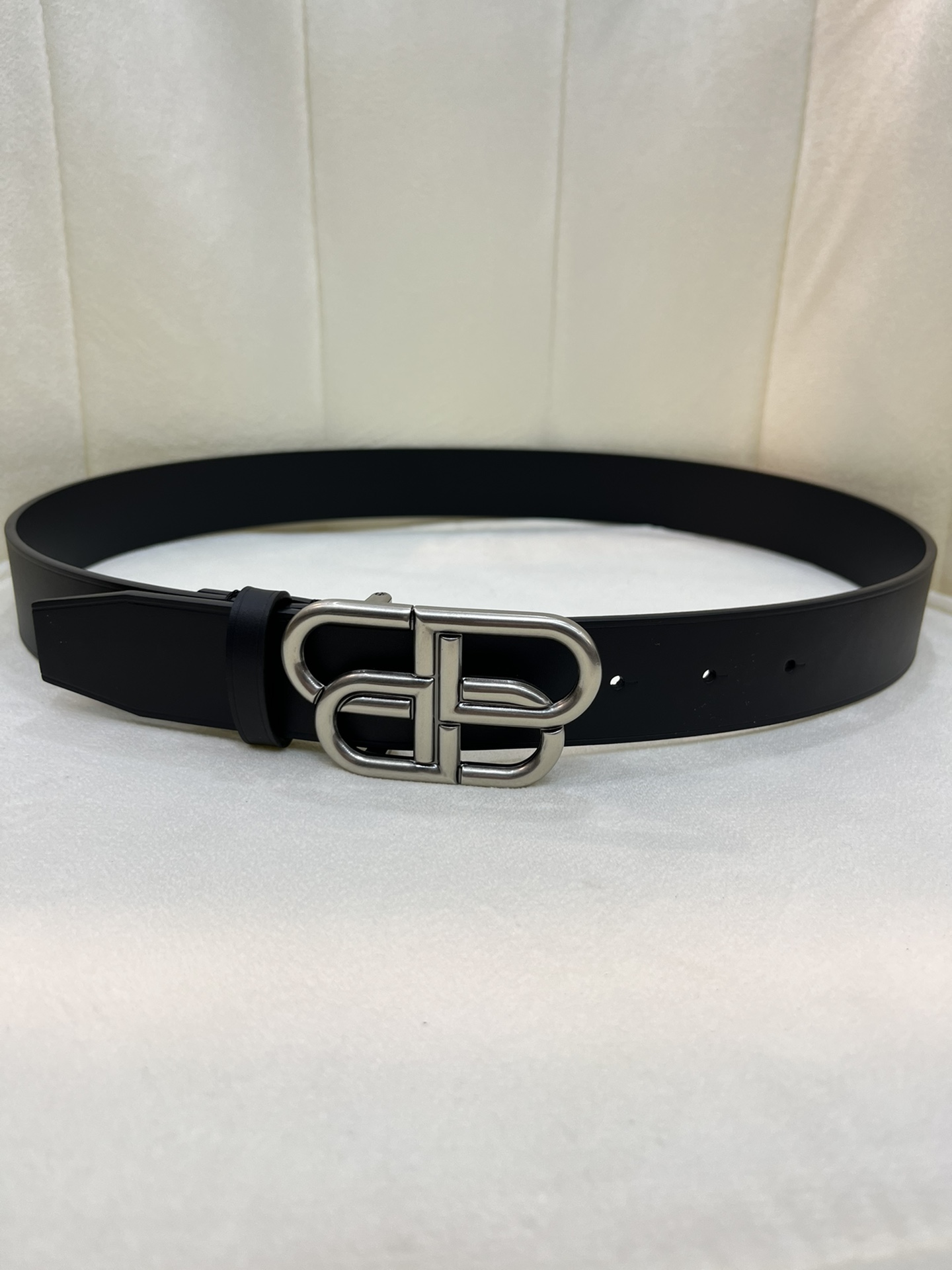 Parisian Belts: New Money Official Network Upgrade with Custom Hardware Drill - 图片 2