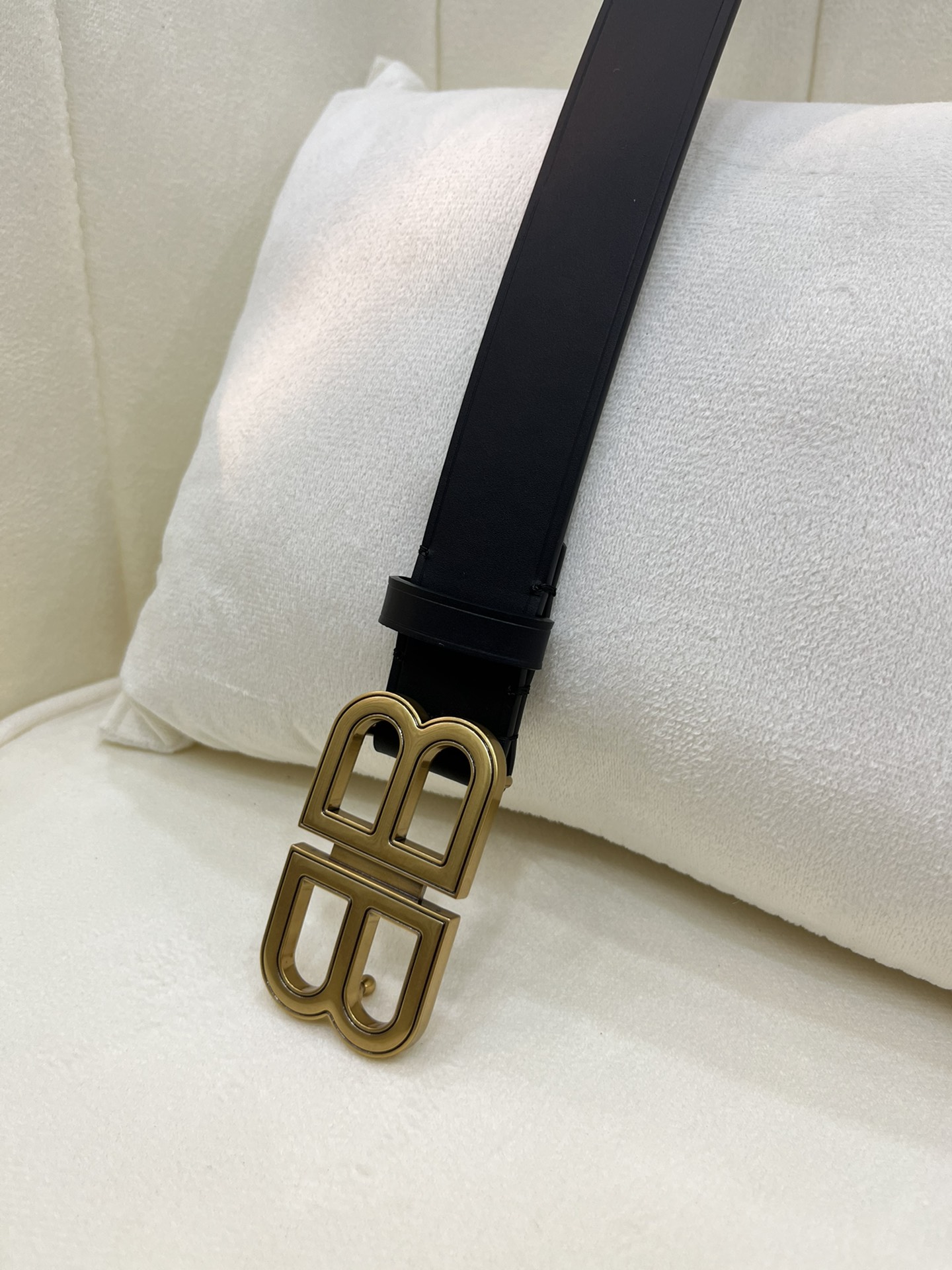 Custom Double-Sided Calf Parisian Belts with Prosthetics: New Online Options Available - 图片 4