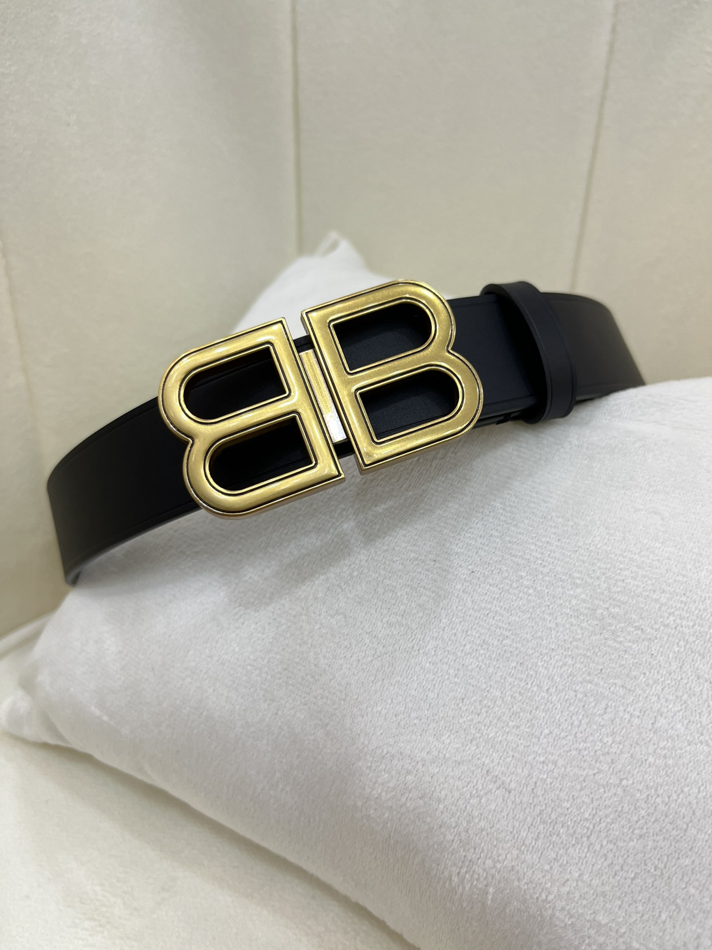 Custom Double-Sided Calf Parisian Belts with Prosthetics: New Online Options Available - 图片 2