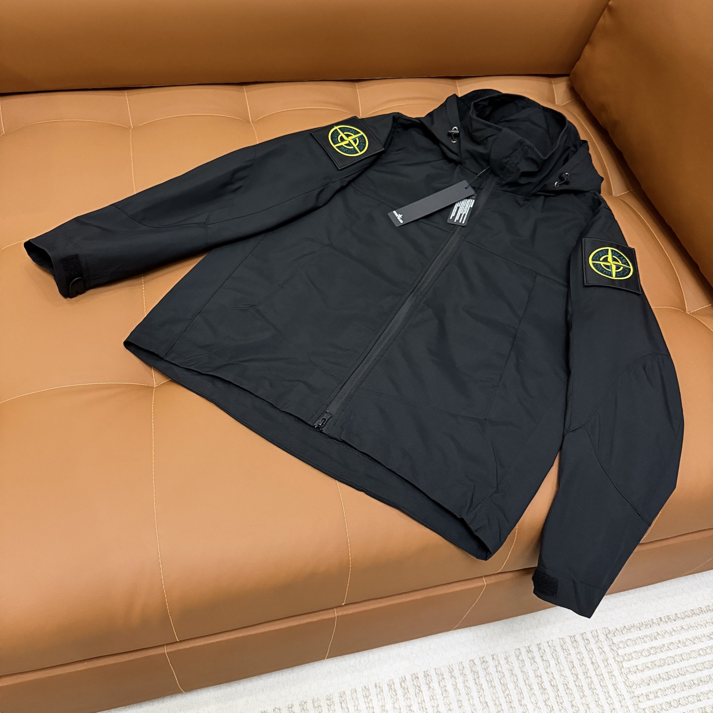 P140 Stone Island➡️Stone Island clásico medallón chaqueta de exterior funcional para hombre y mujer, estilo d…
