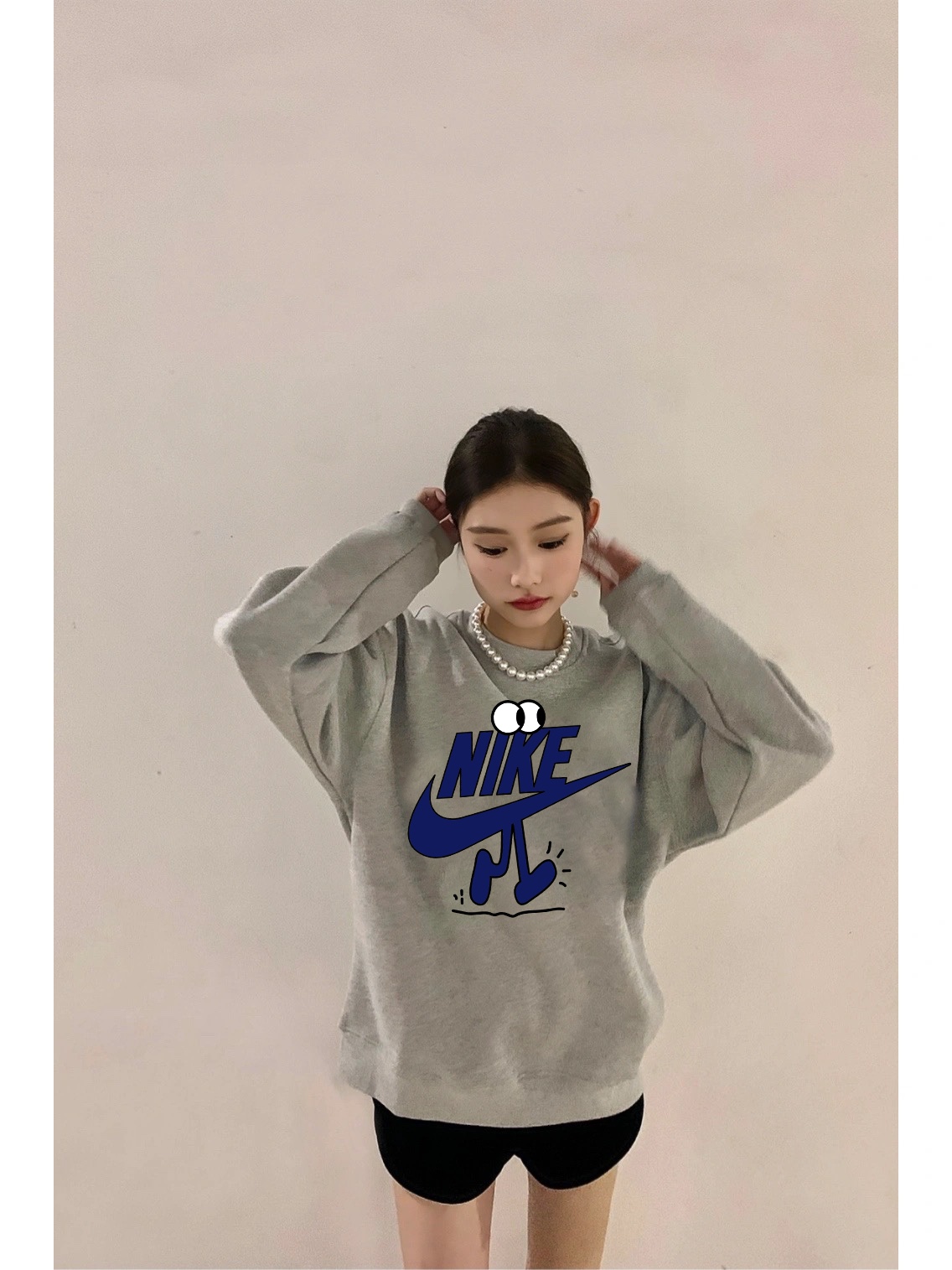 Alternative view of Hoodie 02312